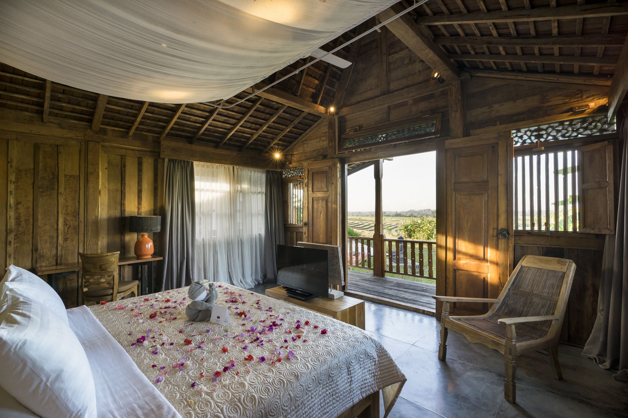 Alami Luxury Villas & Resort