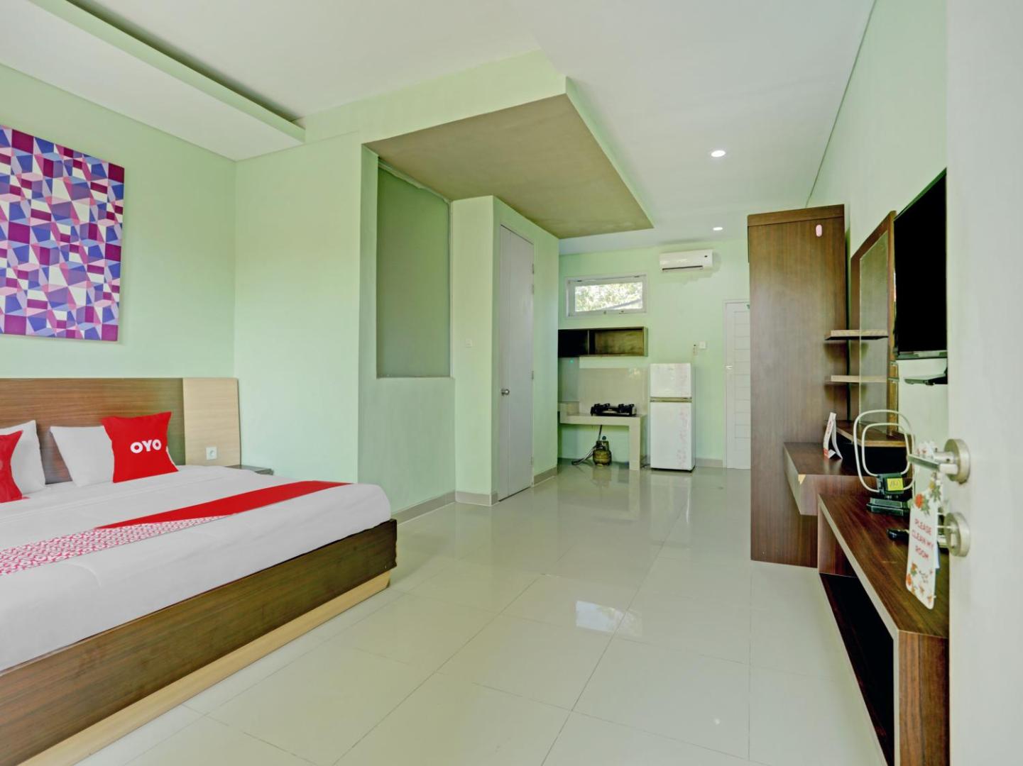 Amore Apartment by OYO