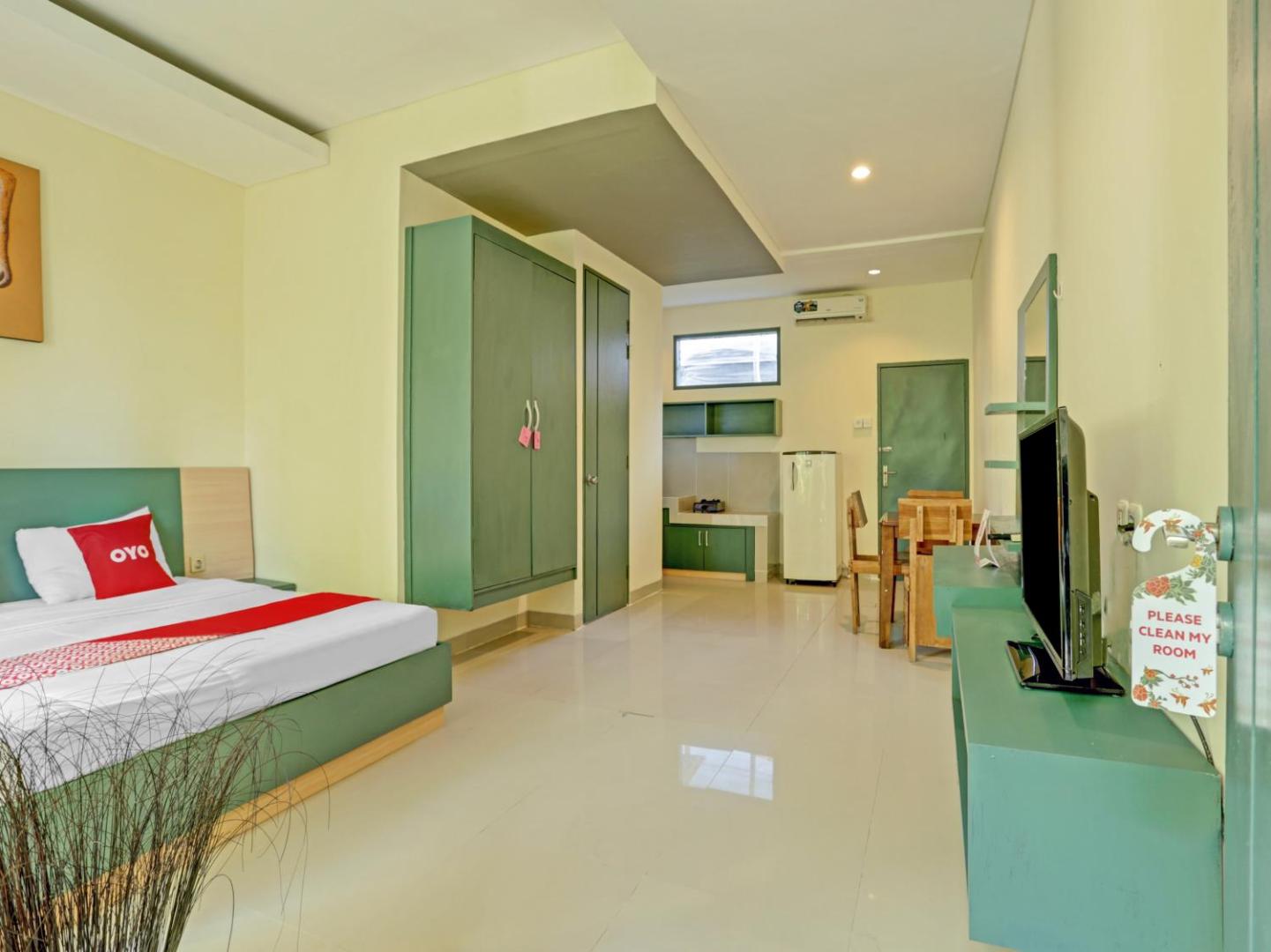 Amore Apartment by OYO