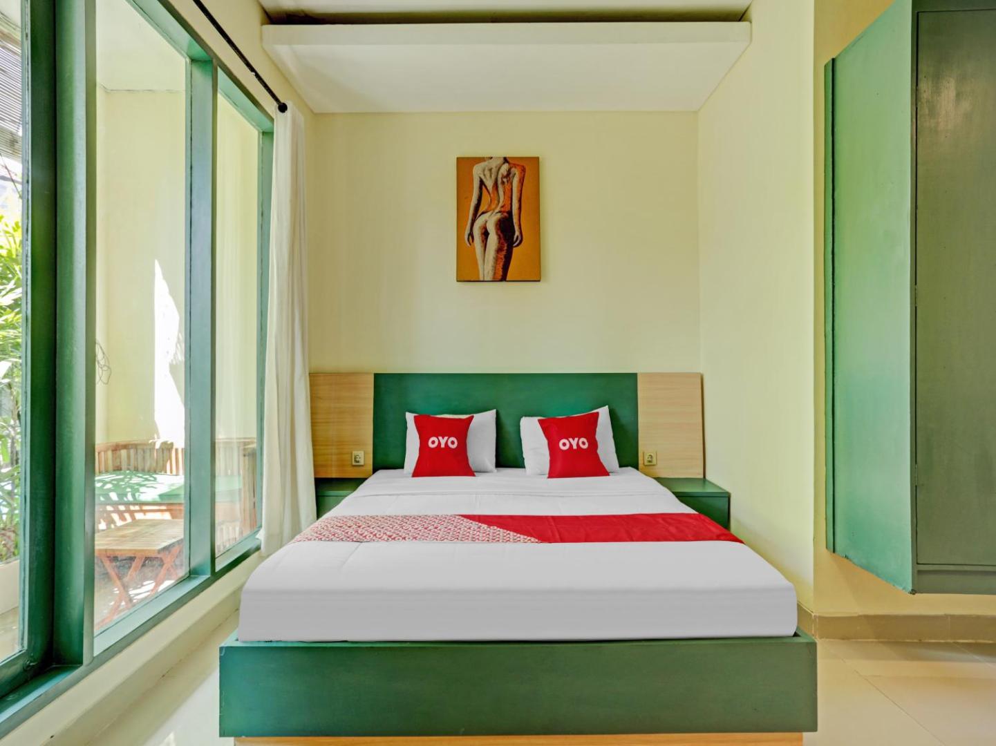 Amore Apartment by OYO