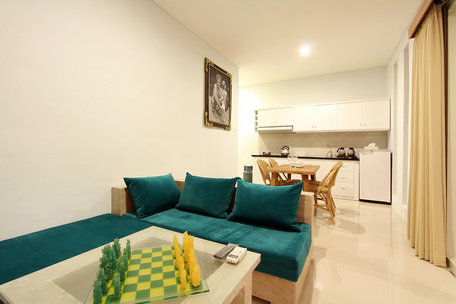 Apple Suite Apartment