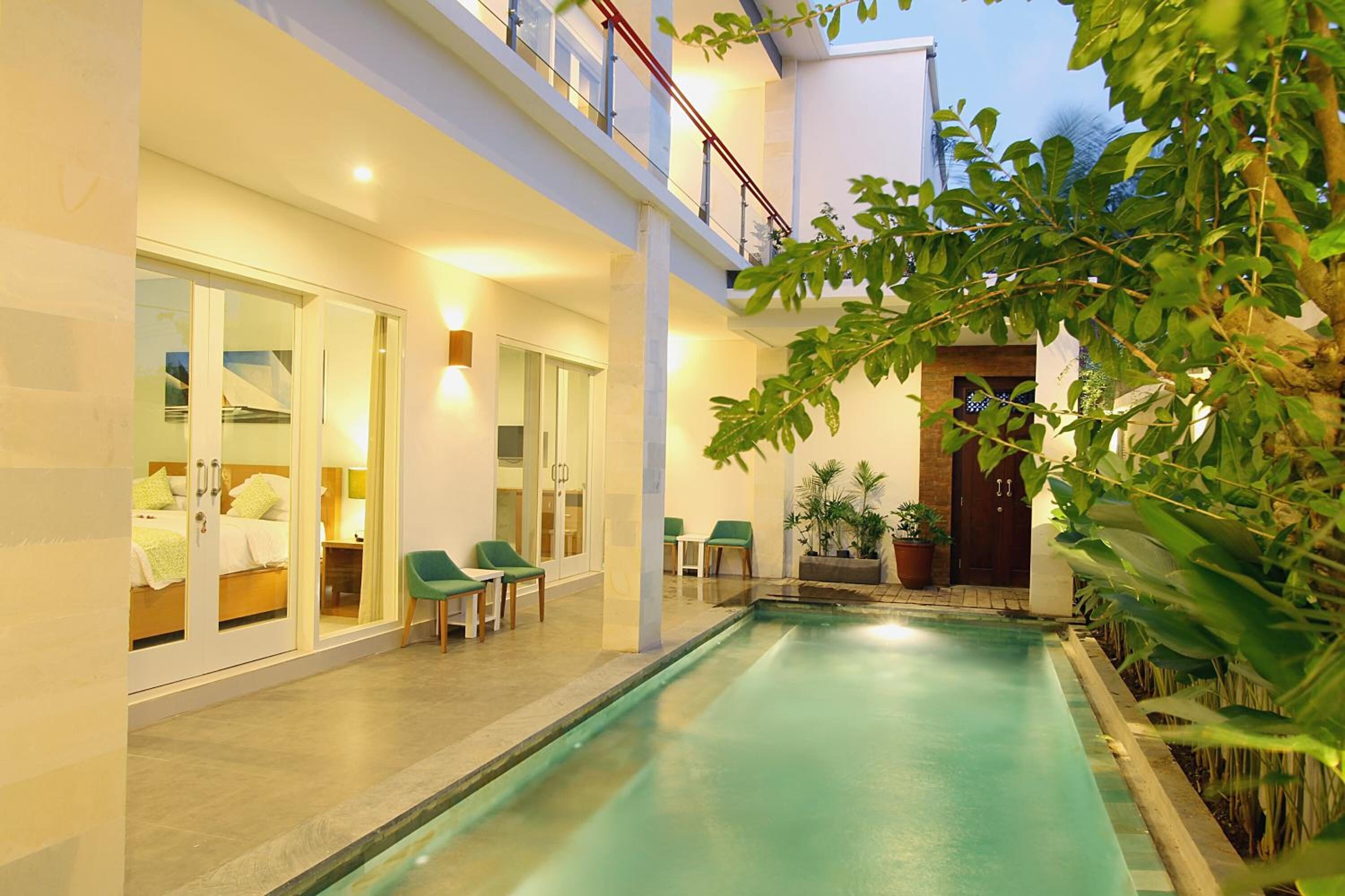 Apple Suite Apartment