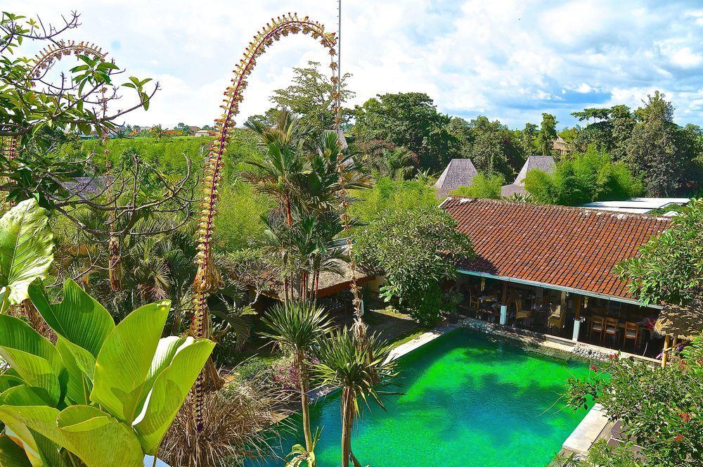 Aqua Bali Villa
