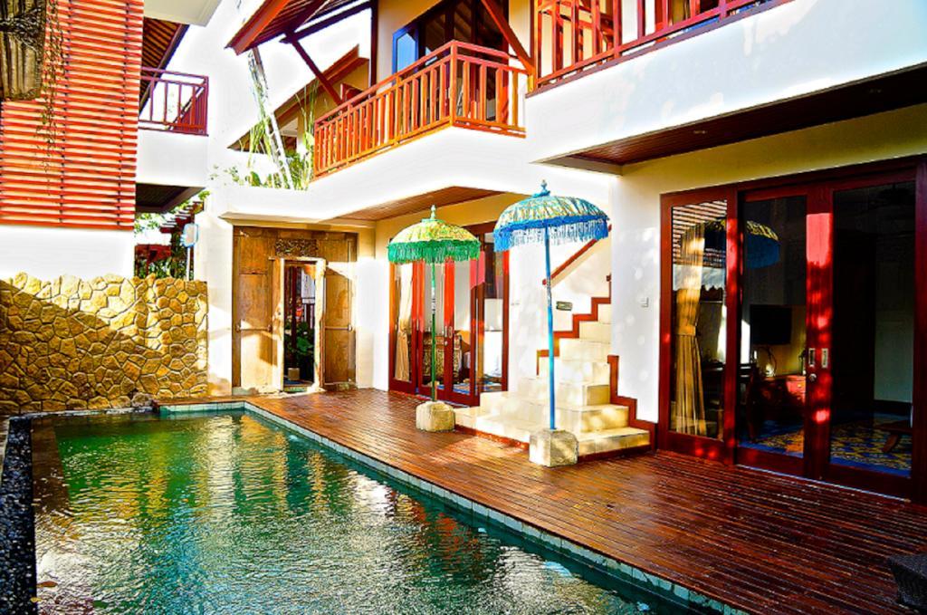 Aqua Bali Villa