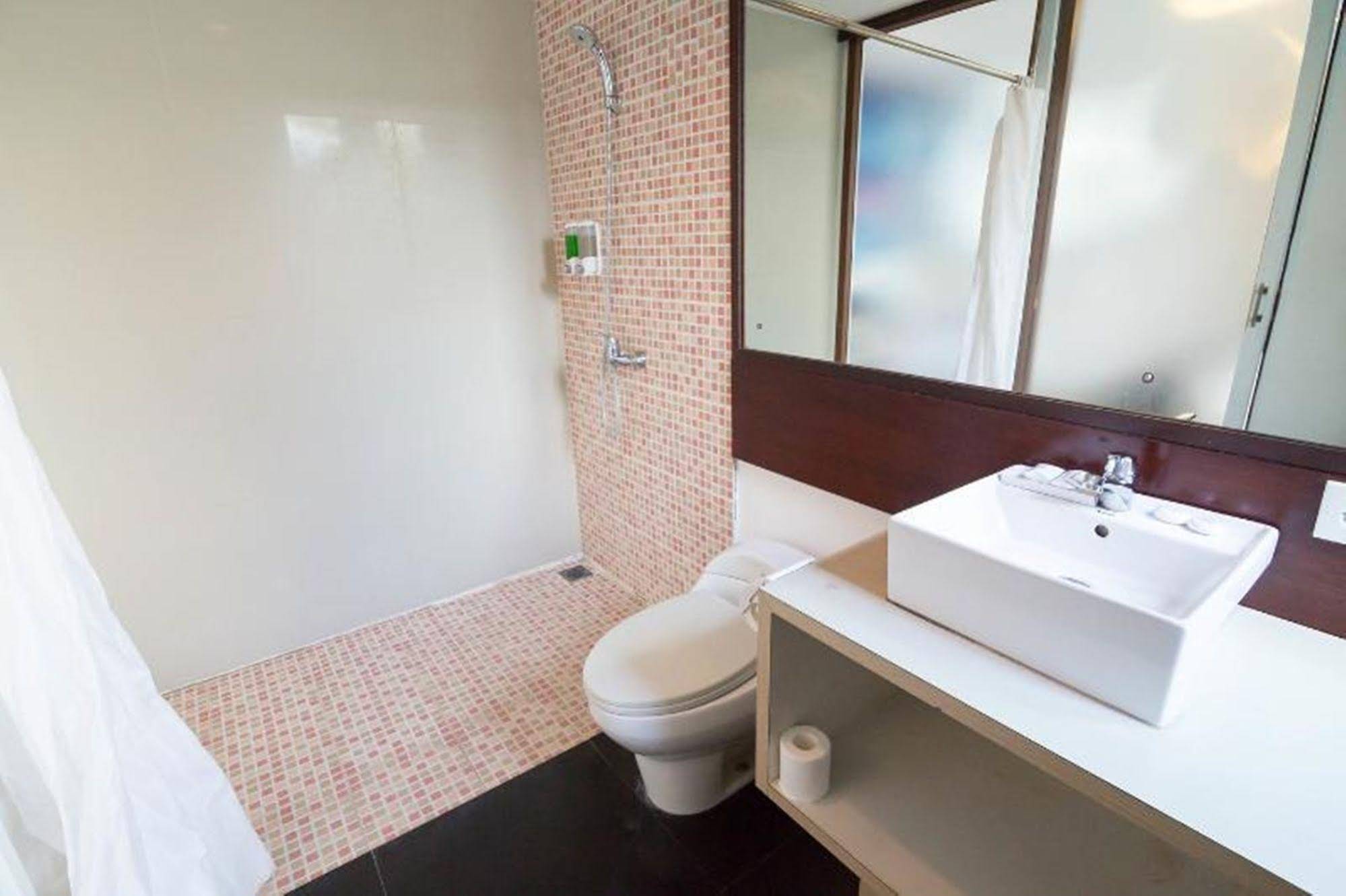 Aqua Octaviana Bali Villa
