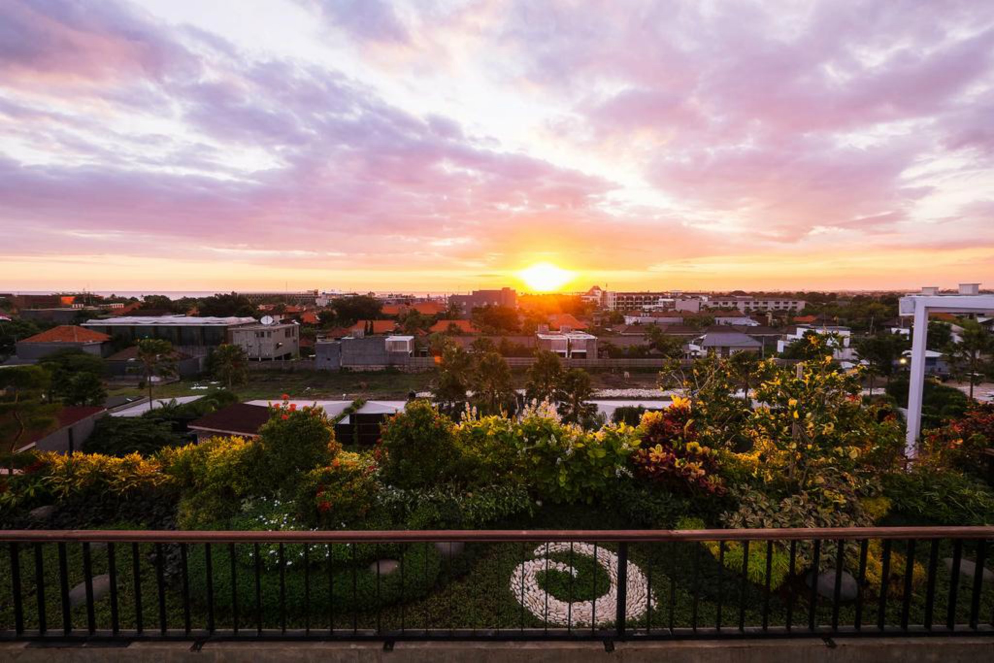 Jambuluwuk Oceano Seminyak