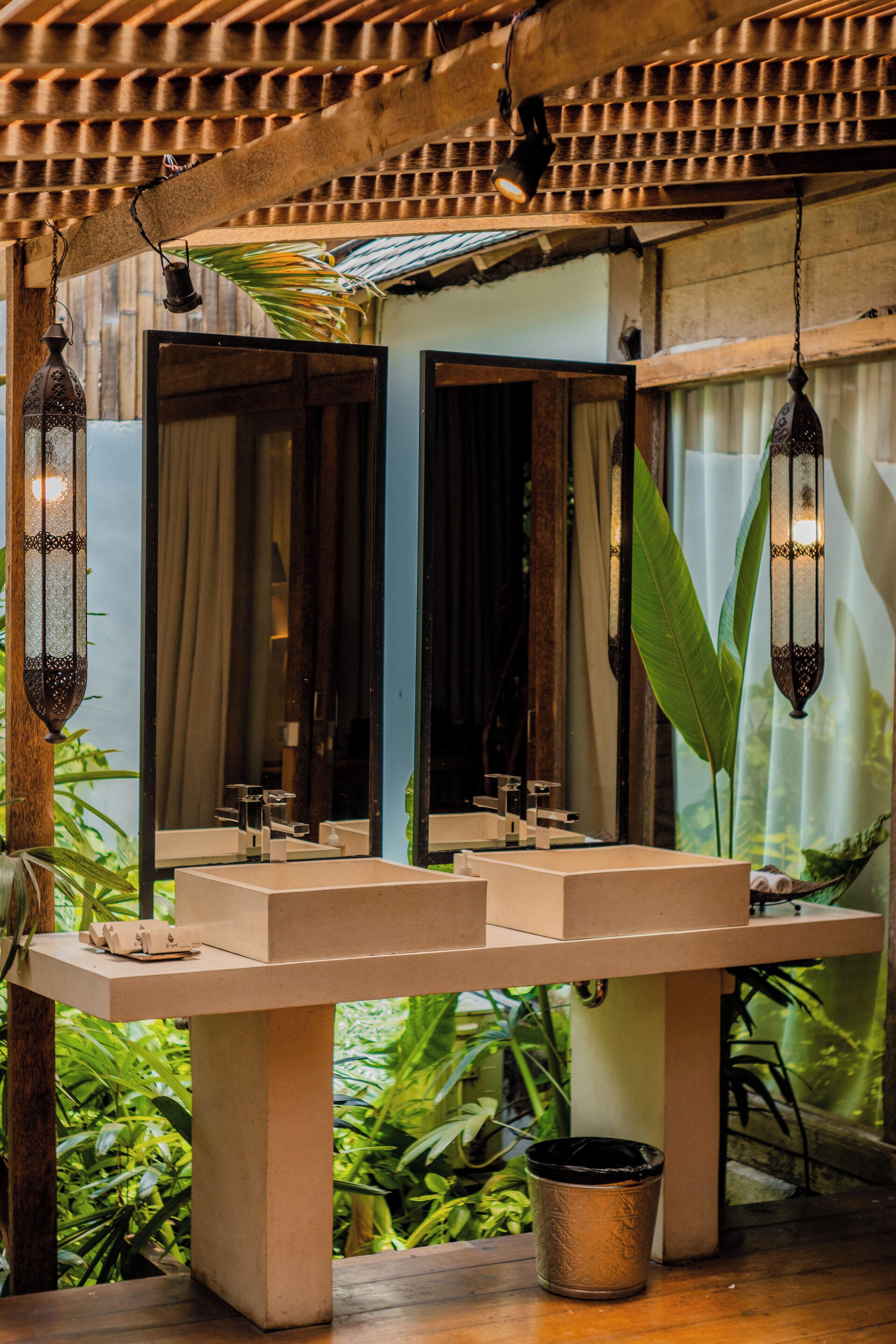 Kropak Canggu