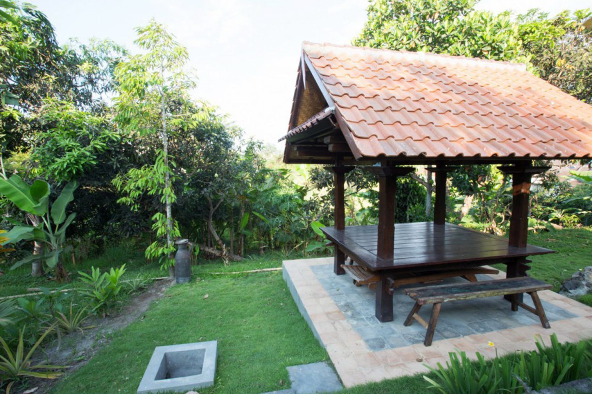 Kubu Ampo Villa