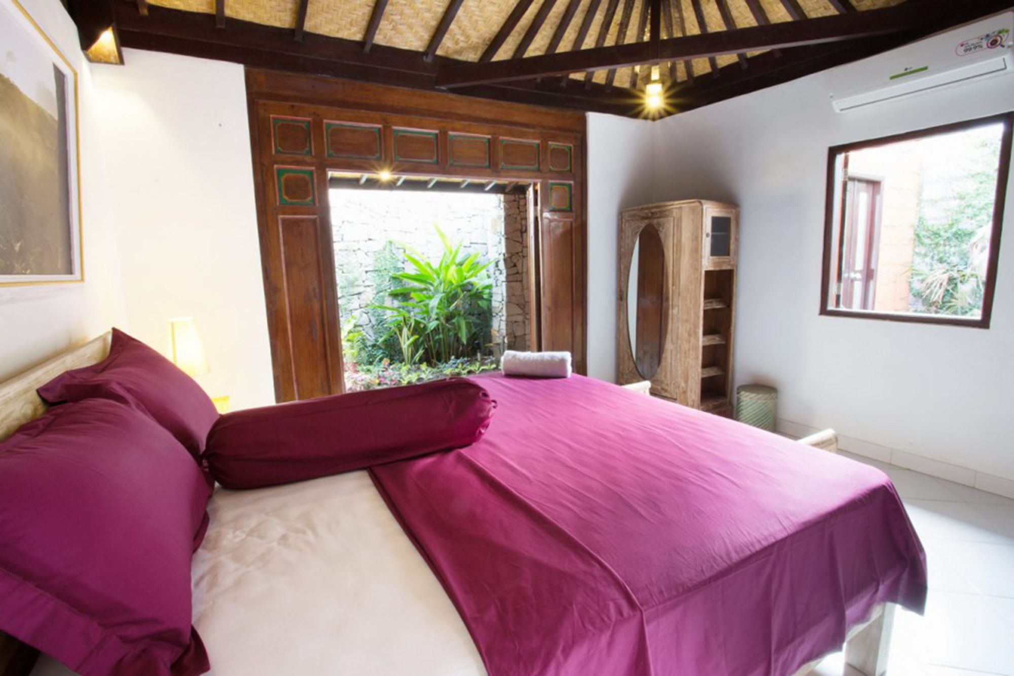Kubu Ampo Villa