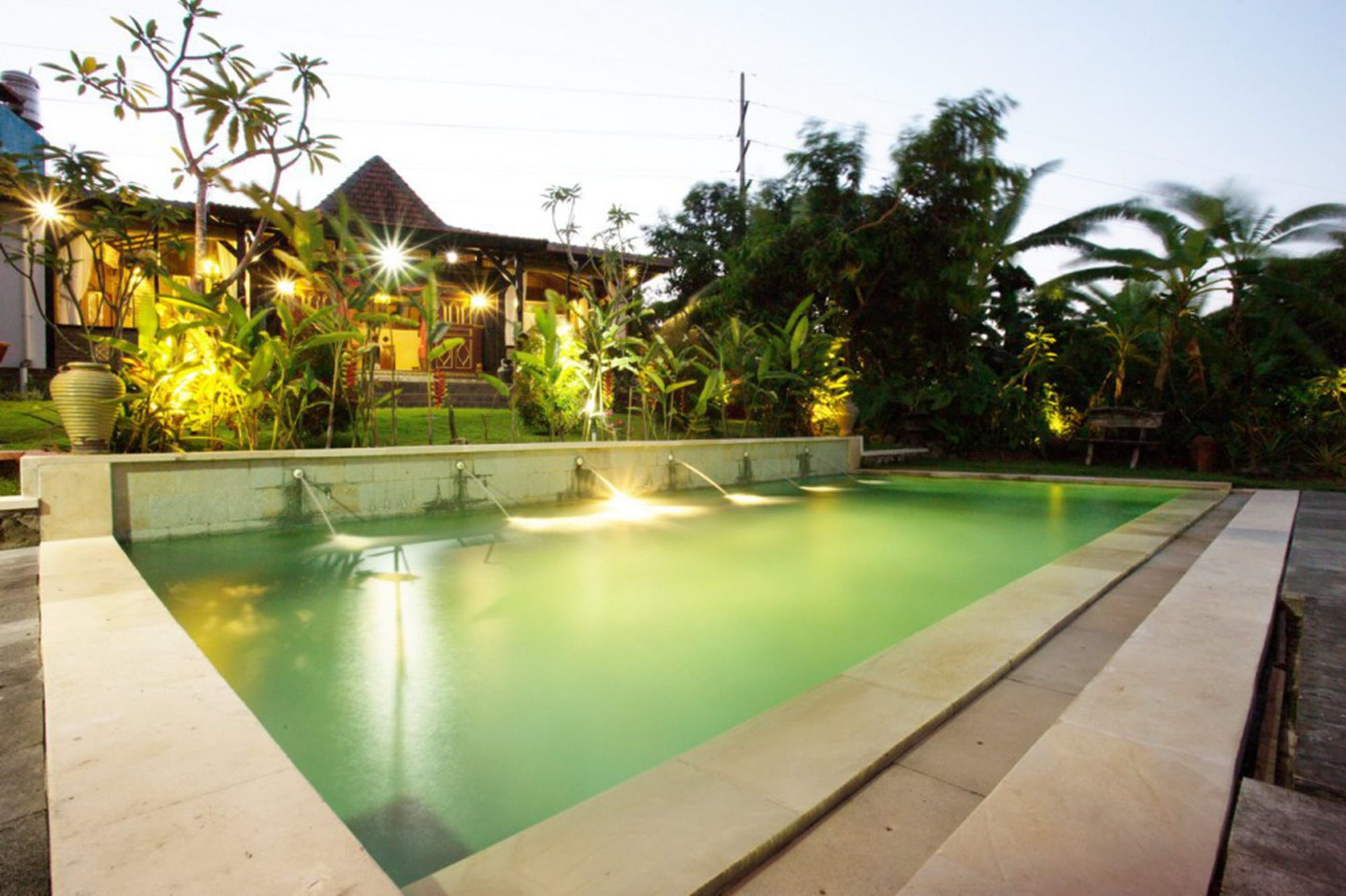 Kubu Ampo Villa