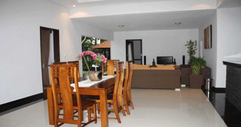 Kubu Manggala Villas - Seminyak