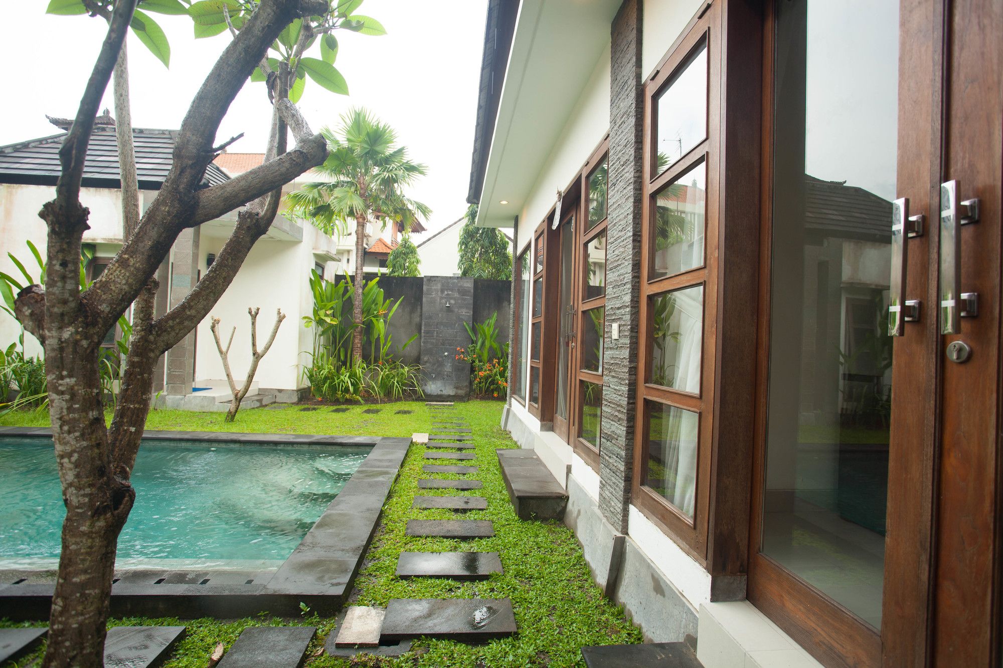 Kusuma Villas