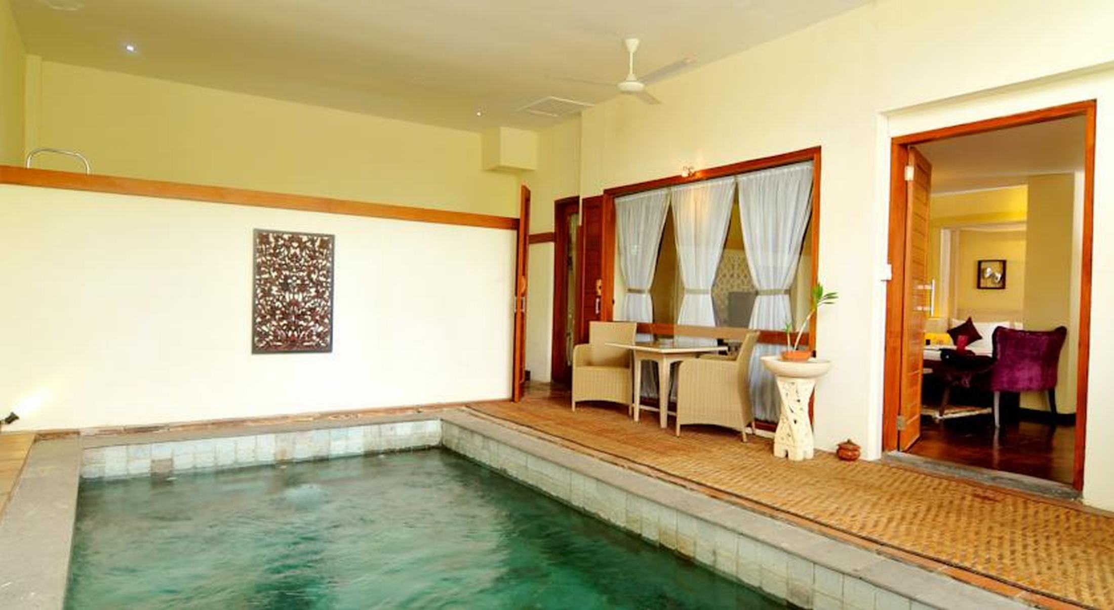 Marbella Pool Suite