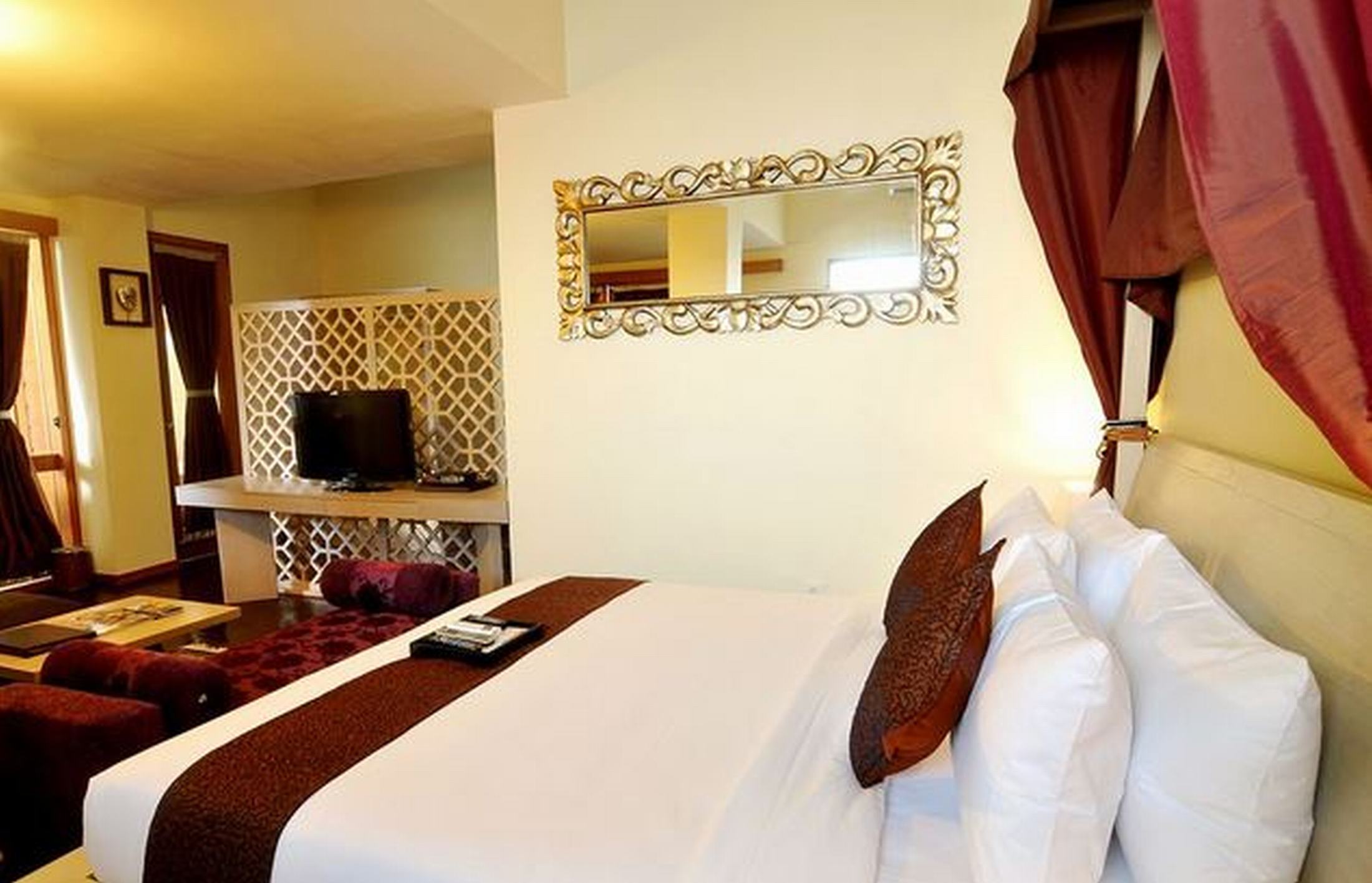 Marbella Pool Suite