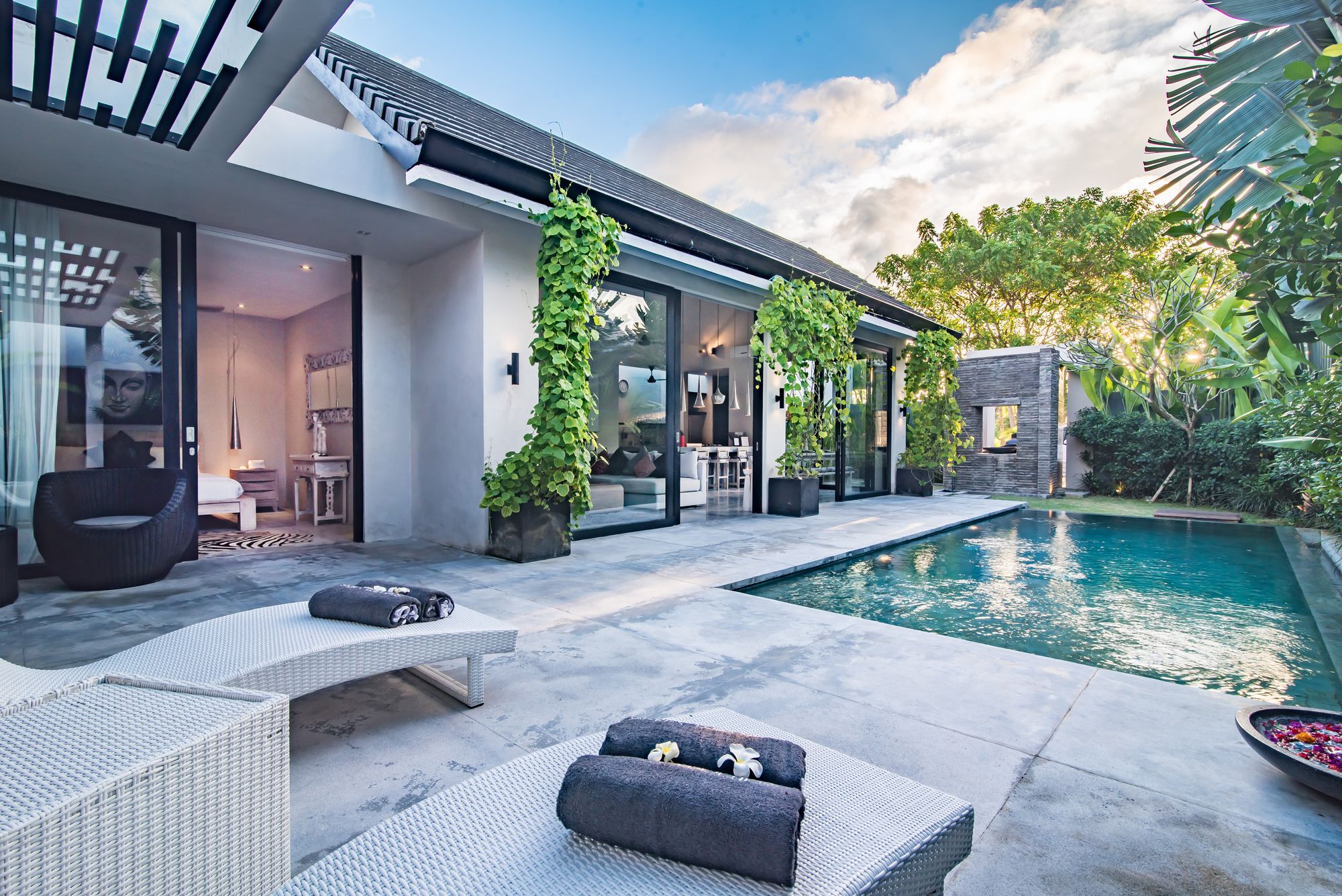 Nandi Villa