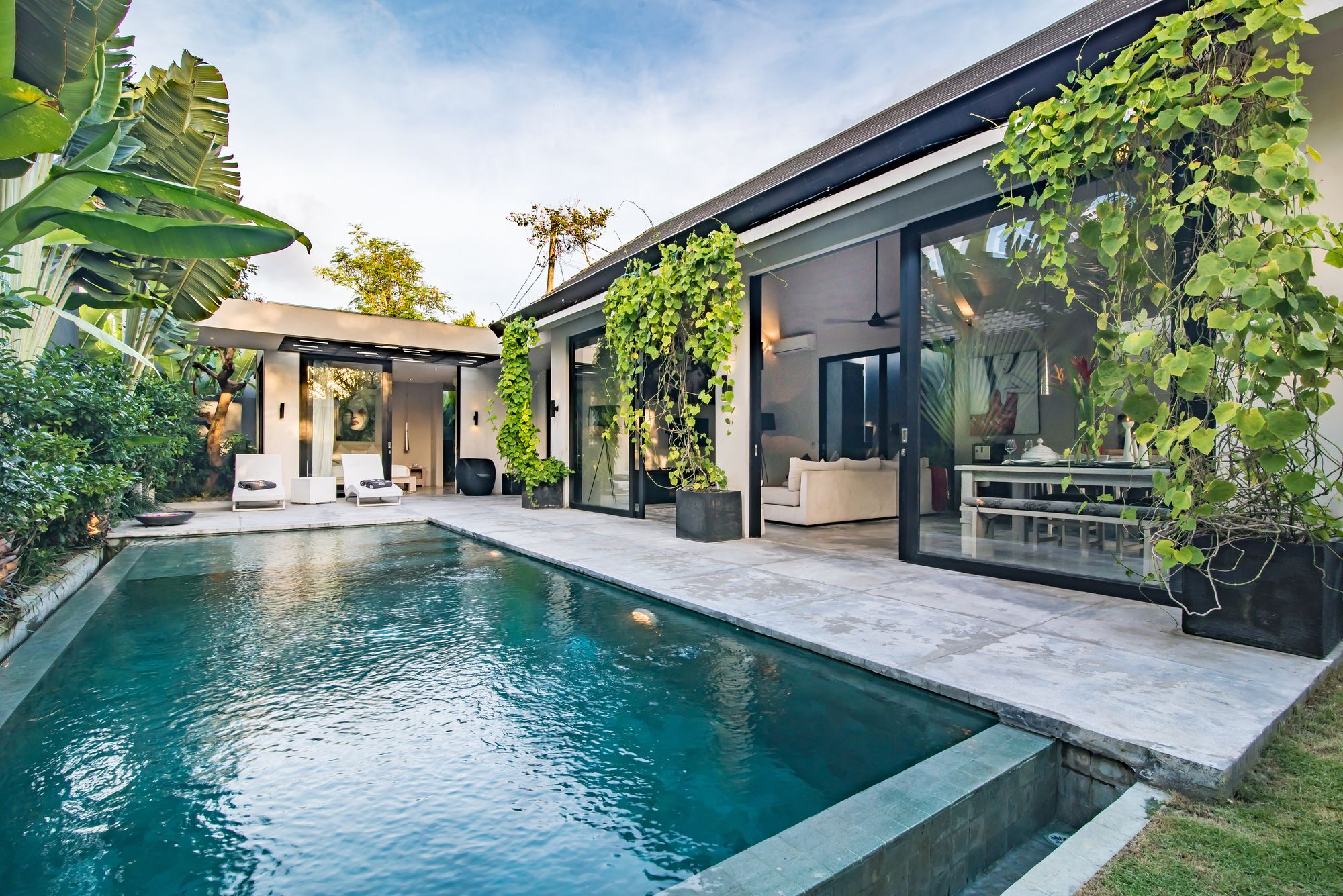 Nandi Villa