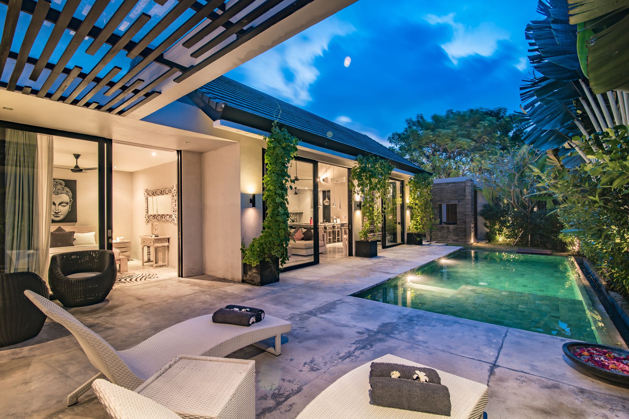 Nandi Villa