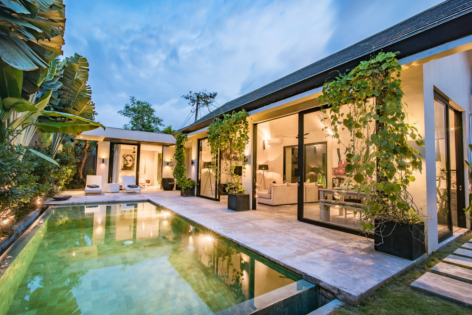 Nandi Villa