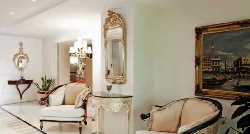 Palmae Villa