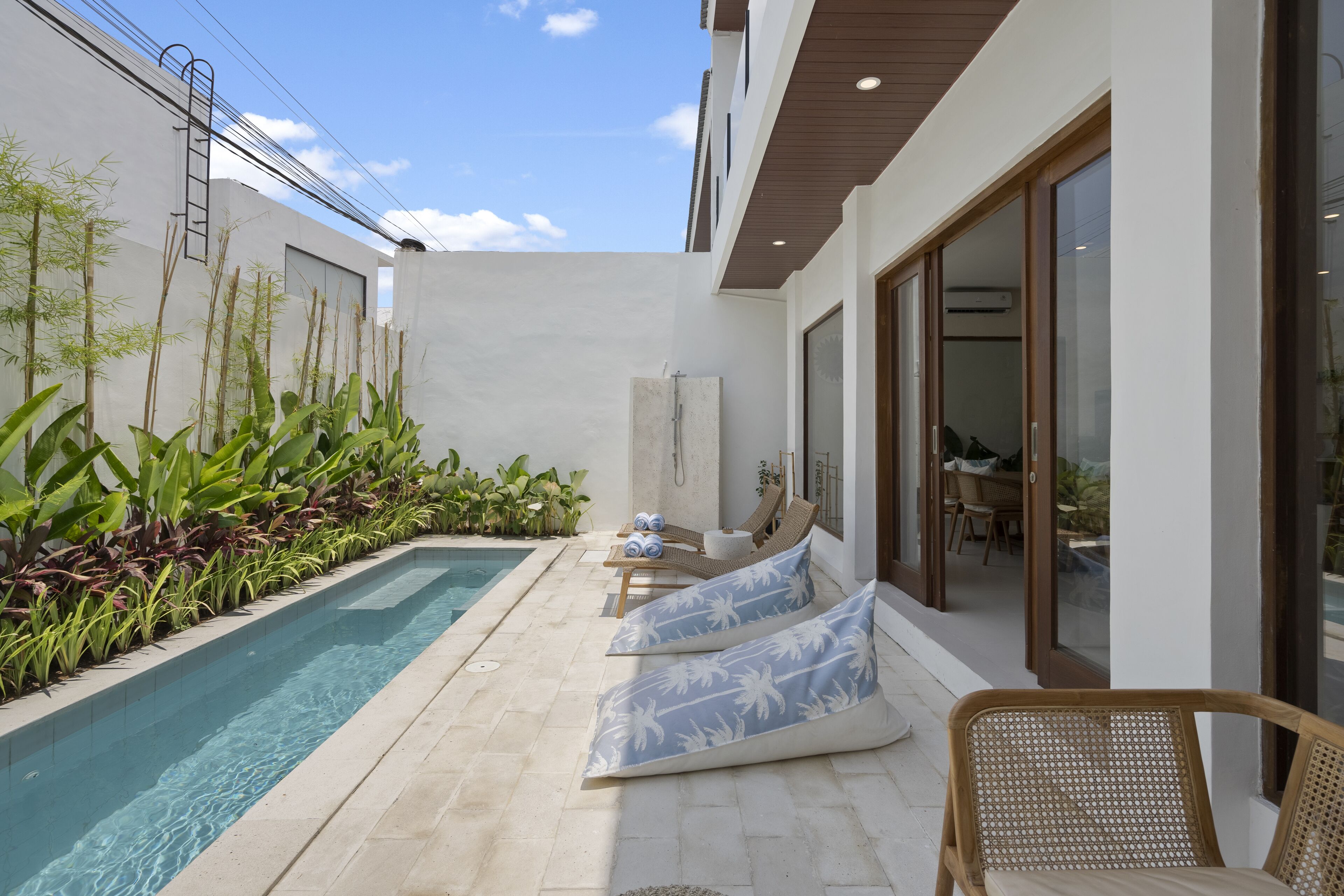 Roselle Villa by Betterplace