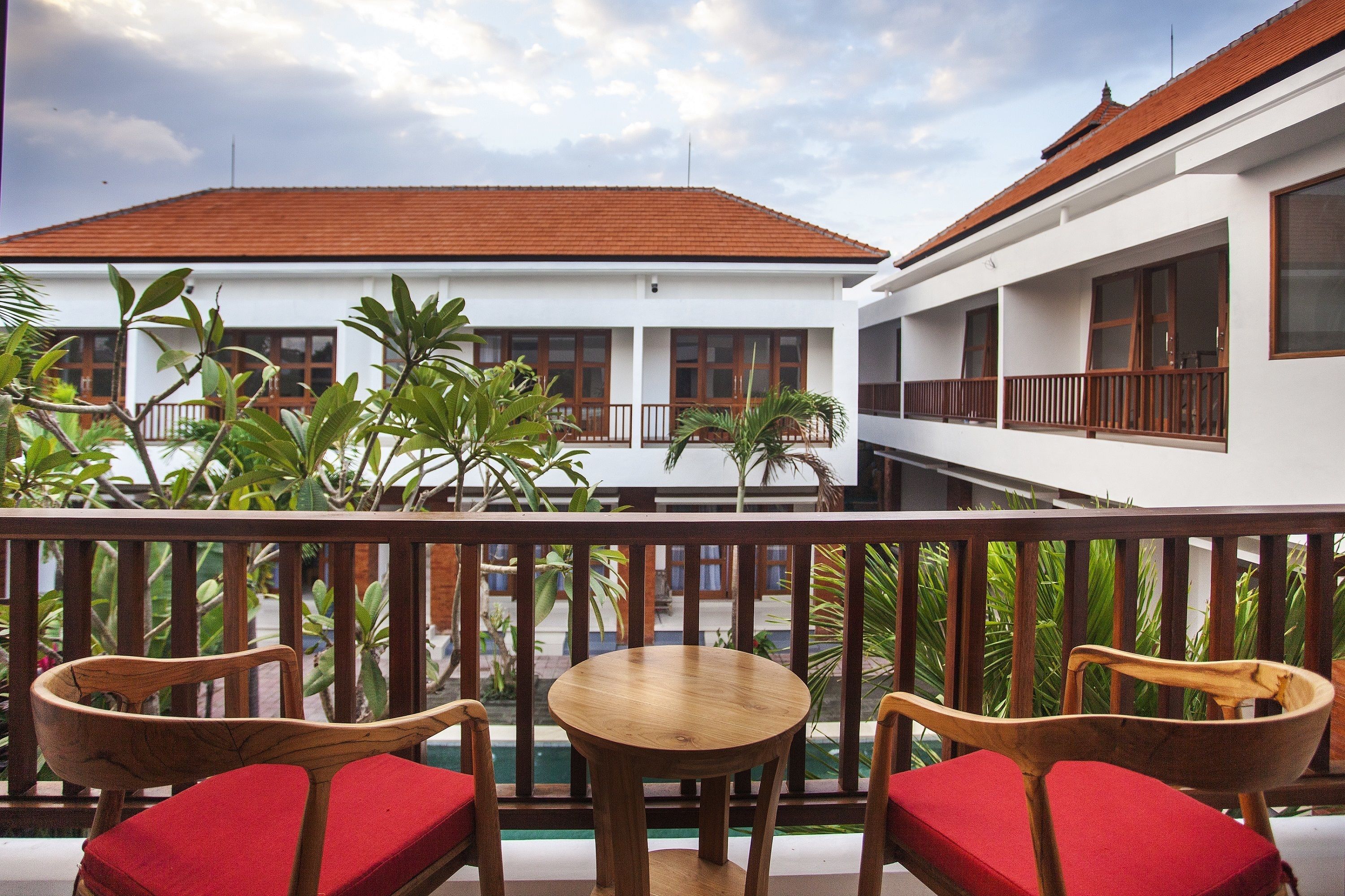 Sahadewa Suites Residence