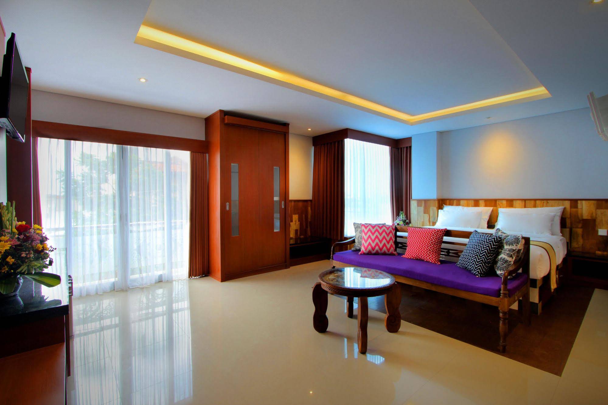 Sand Beach Luxury Living