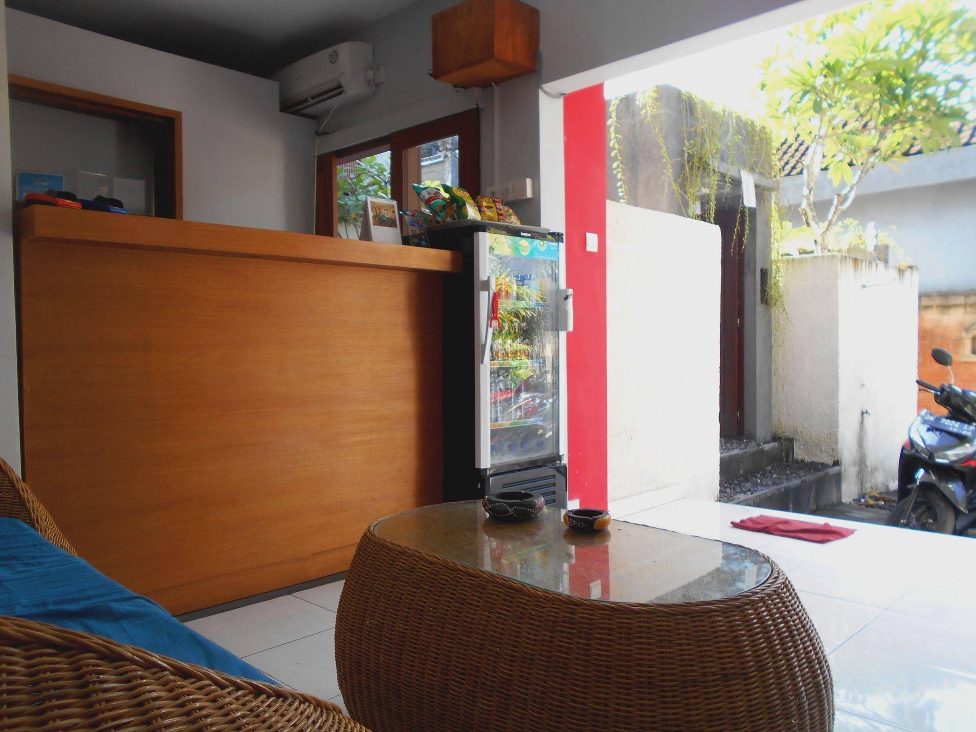 Spunky Premiere Kuta by Reddoors