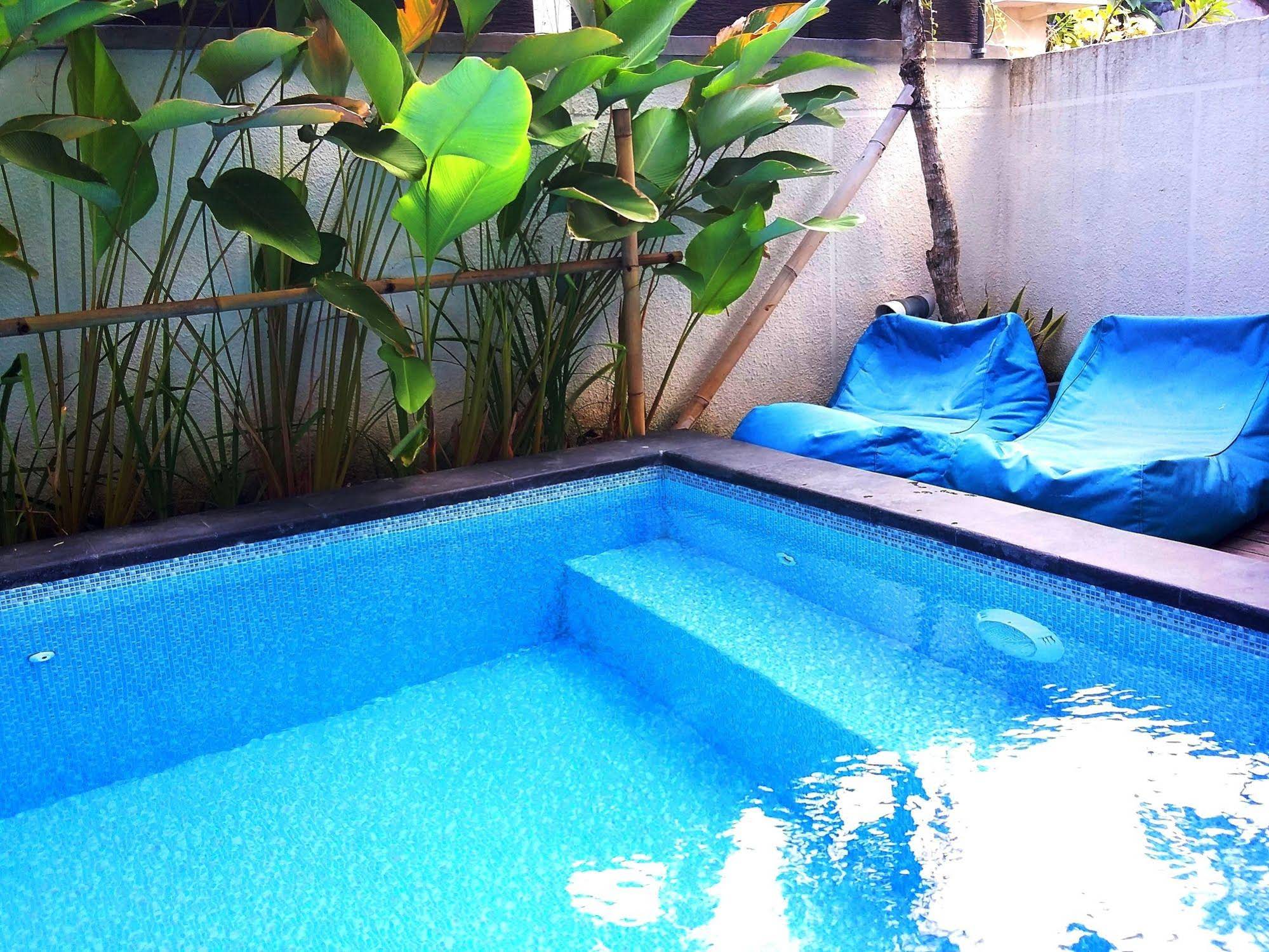 Spunky Premiere Kuta by Reddoors