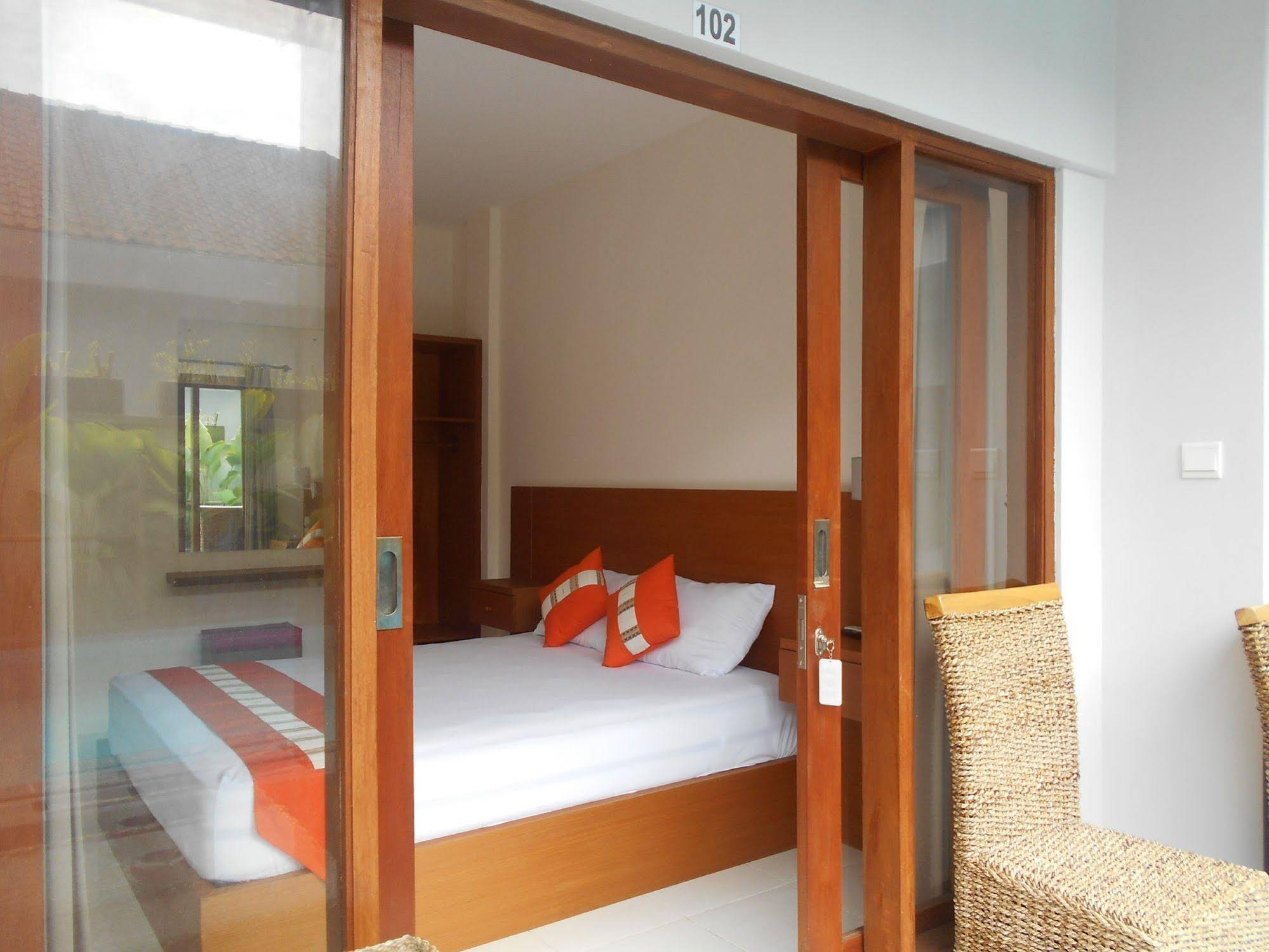 Spunky Premiere Kuta by Reddoors