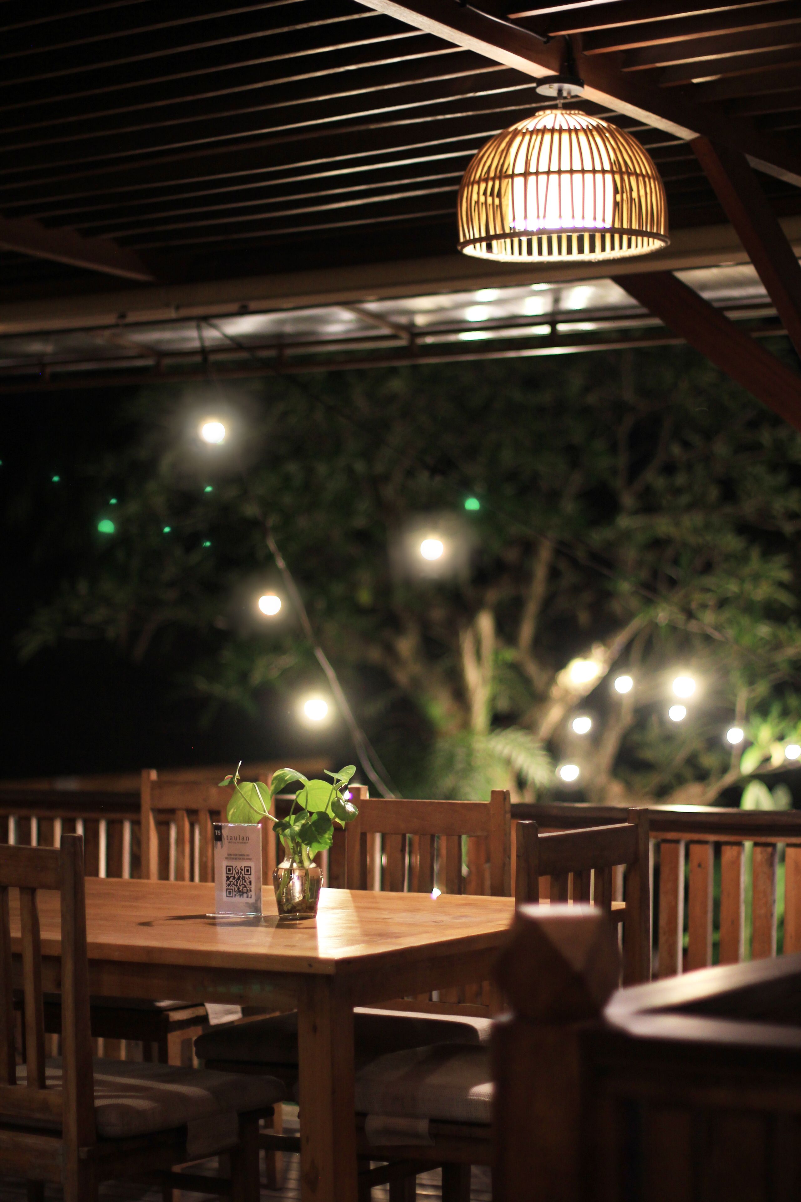 Taulan Villa by Social Hideout