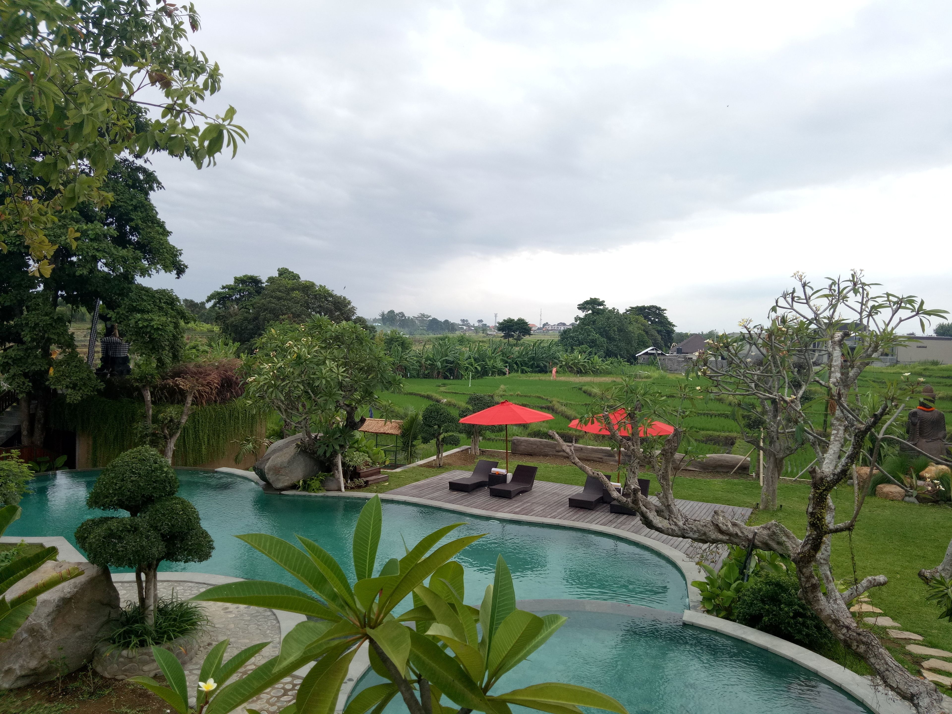 Taulan Villa by Social Hideout