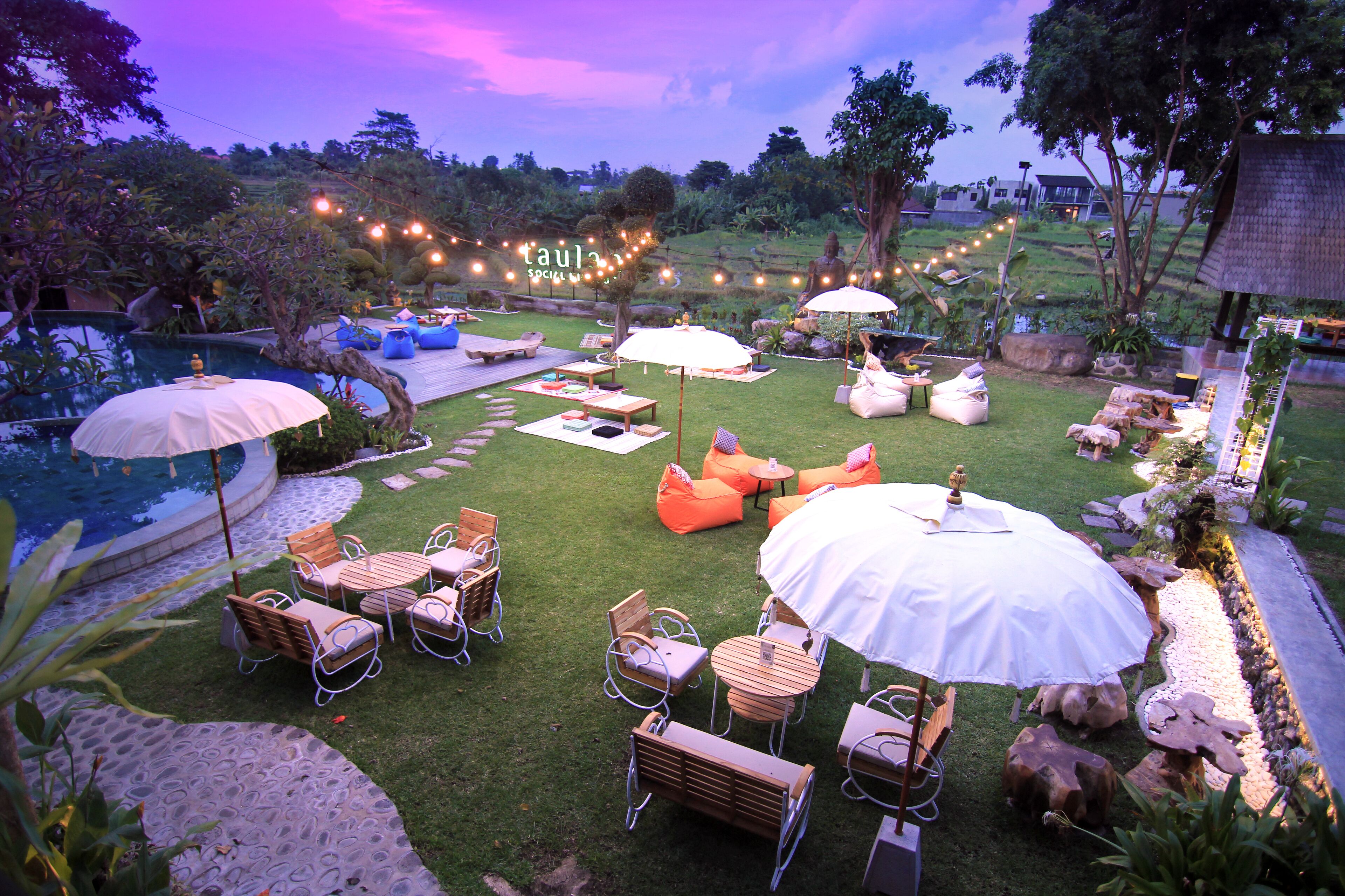 Taulan Villa by Social Hideout