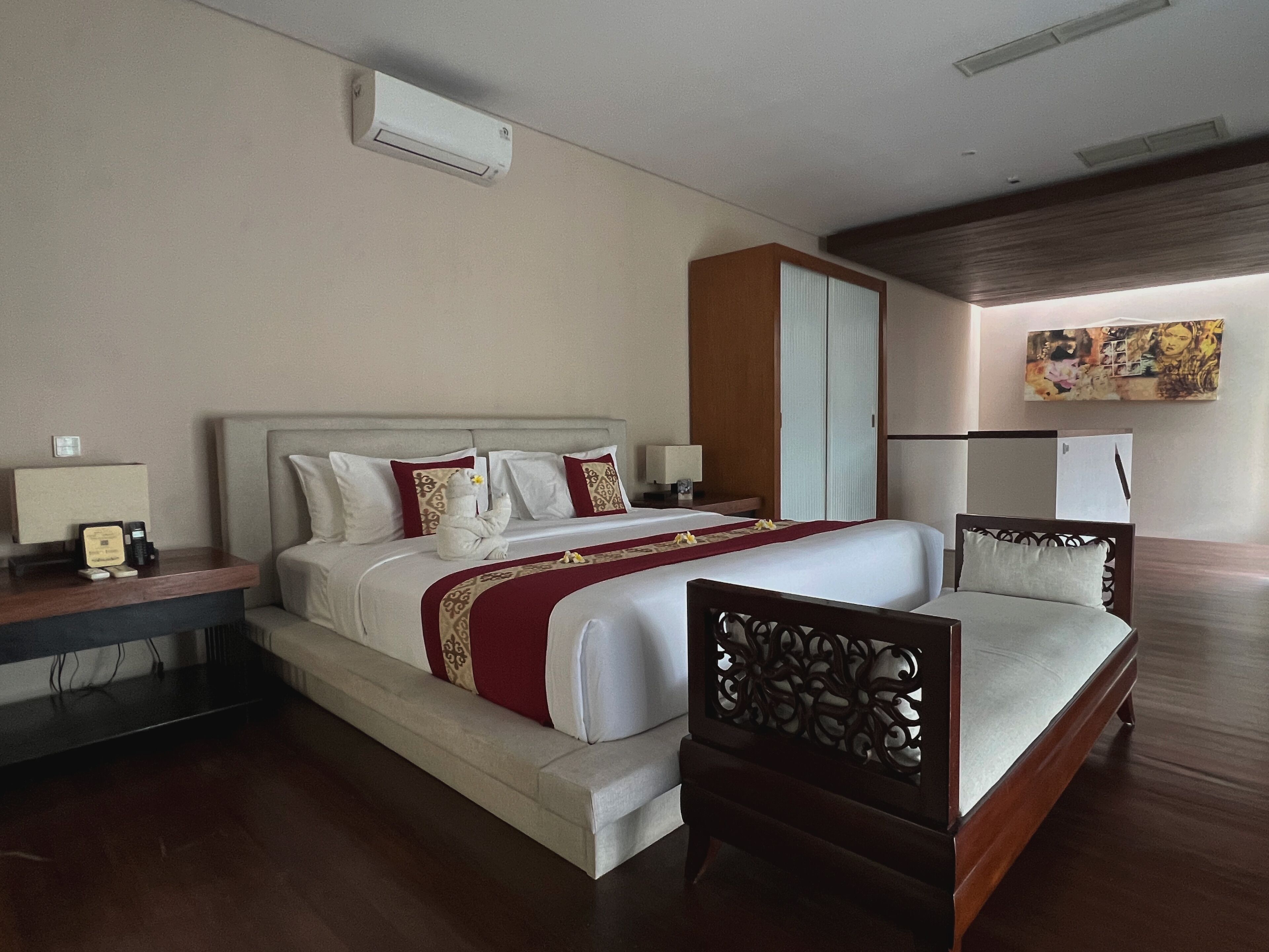 The Javana Royal Villas