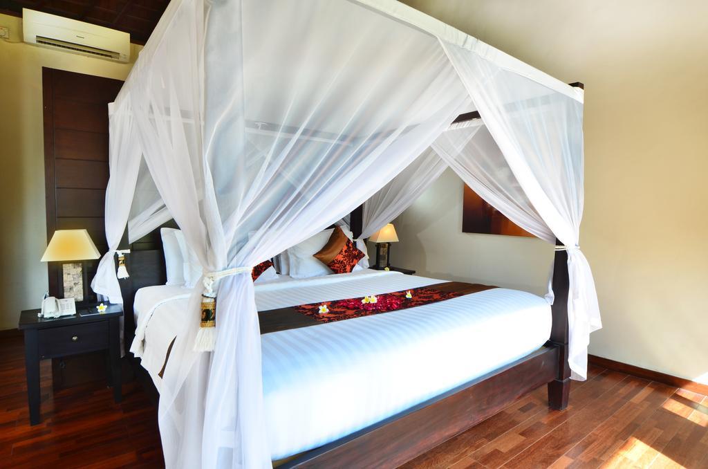 The Khayangan Dreams Villa Umalas