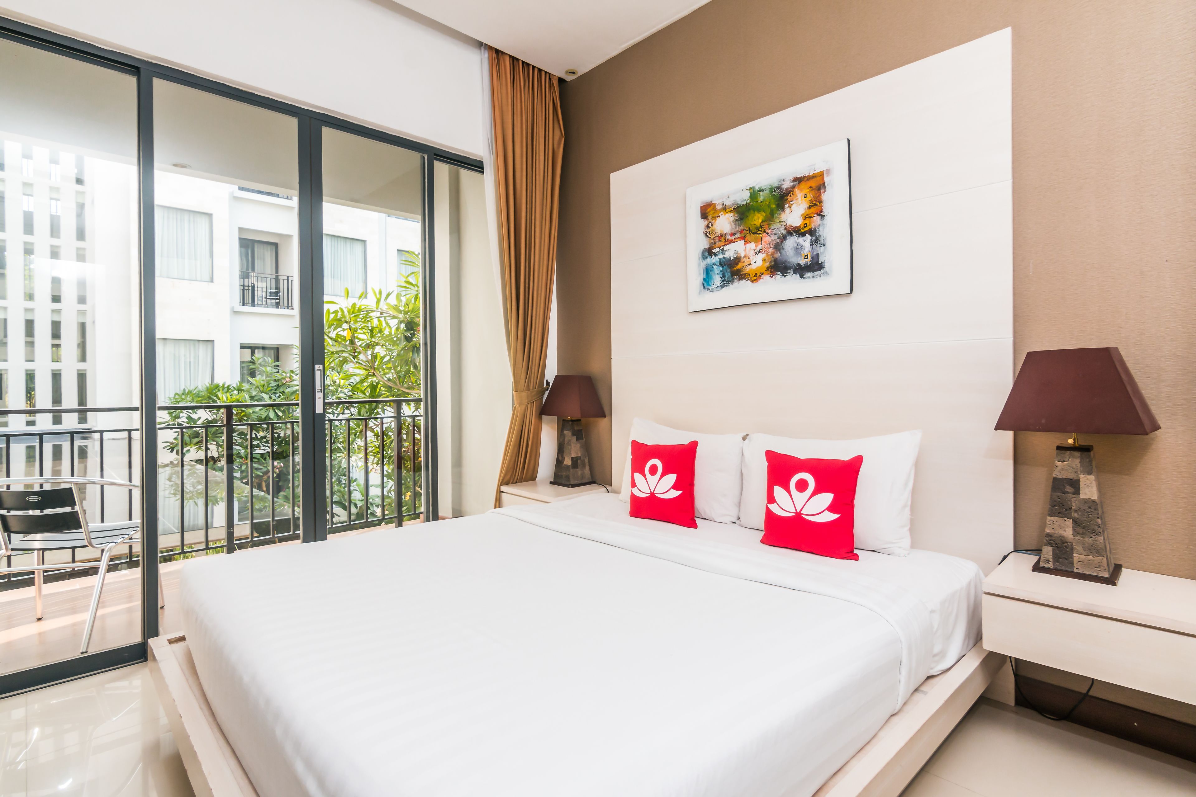 Umalas Hotel and Residence by ZEN Rooms