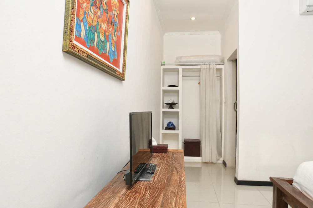 Van Mandri Guest House