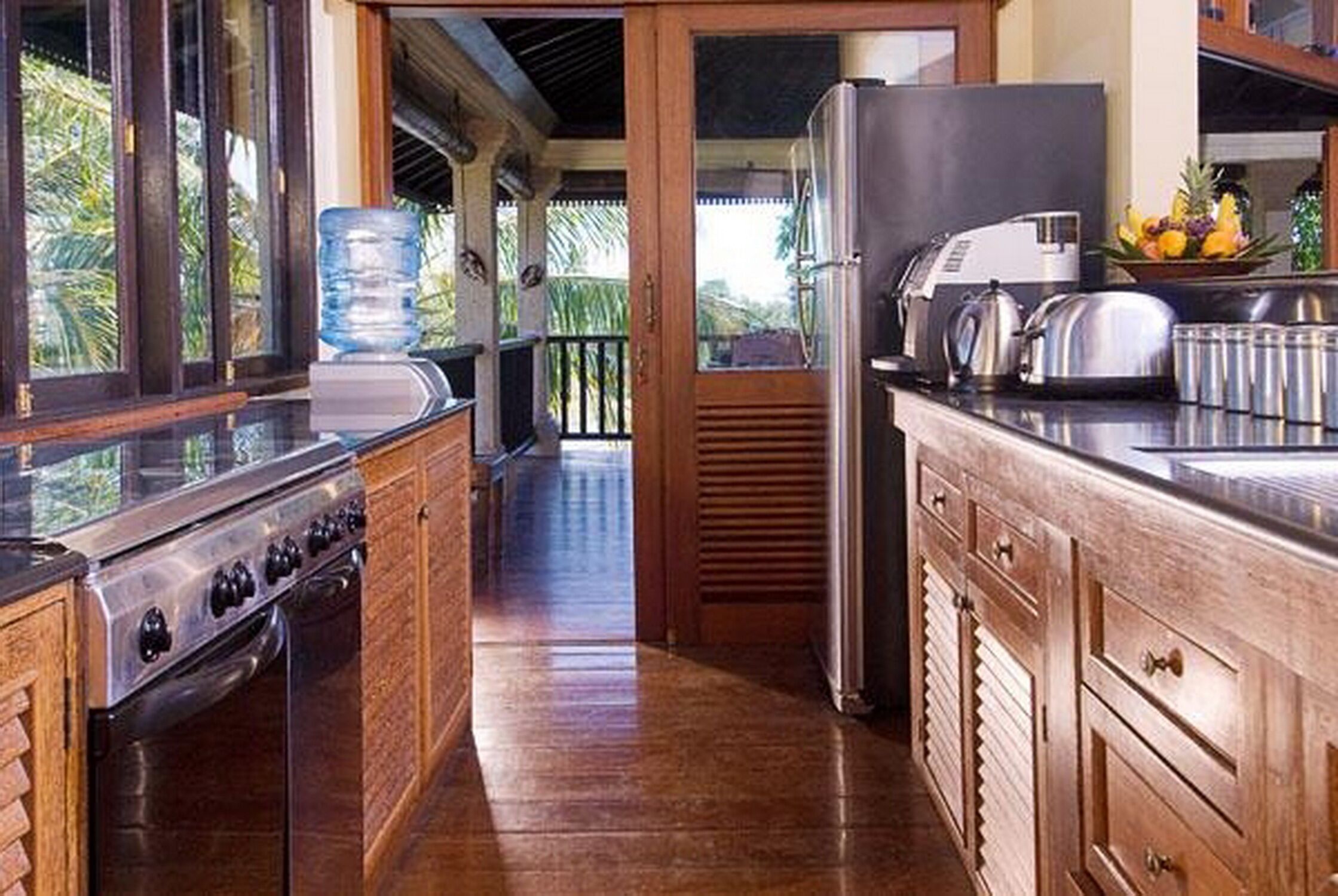 Villa Anyar 5 Bedrooms