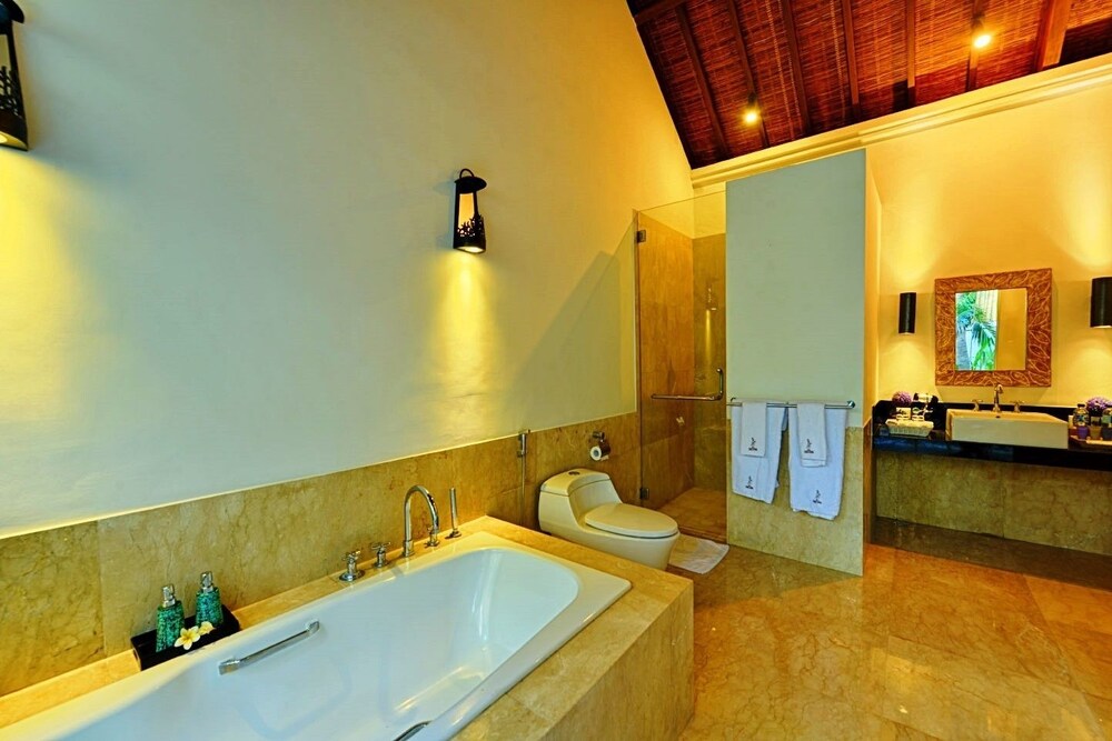 Villa Daksina