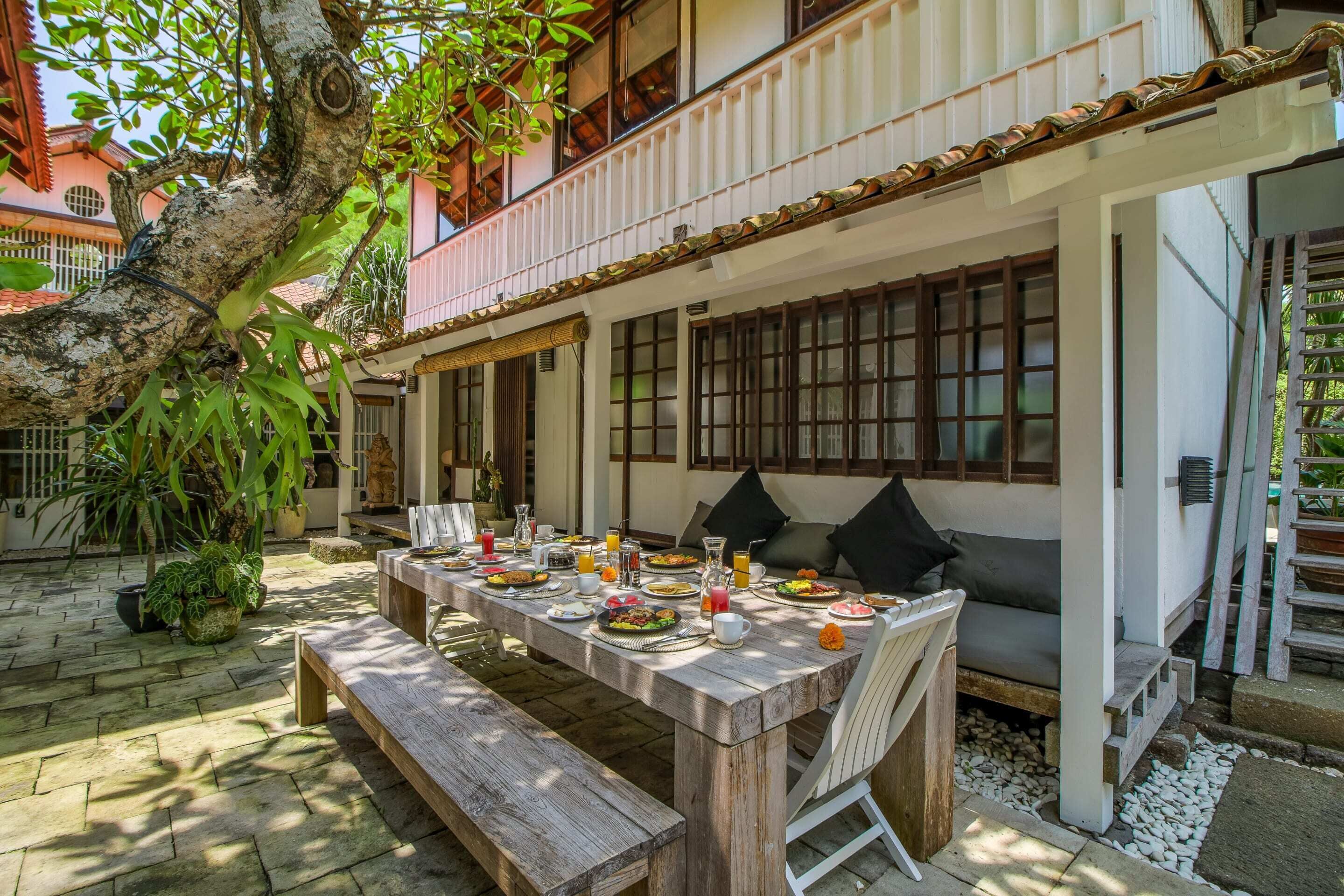 Villa Sembunyi
