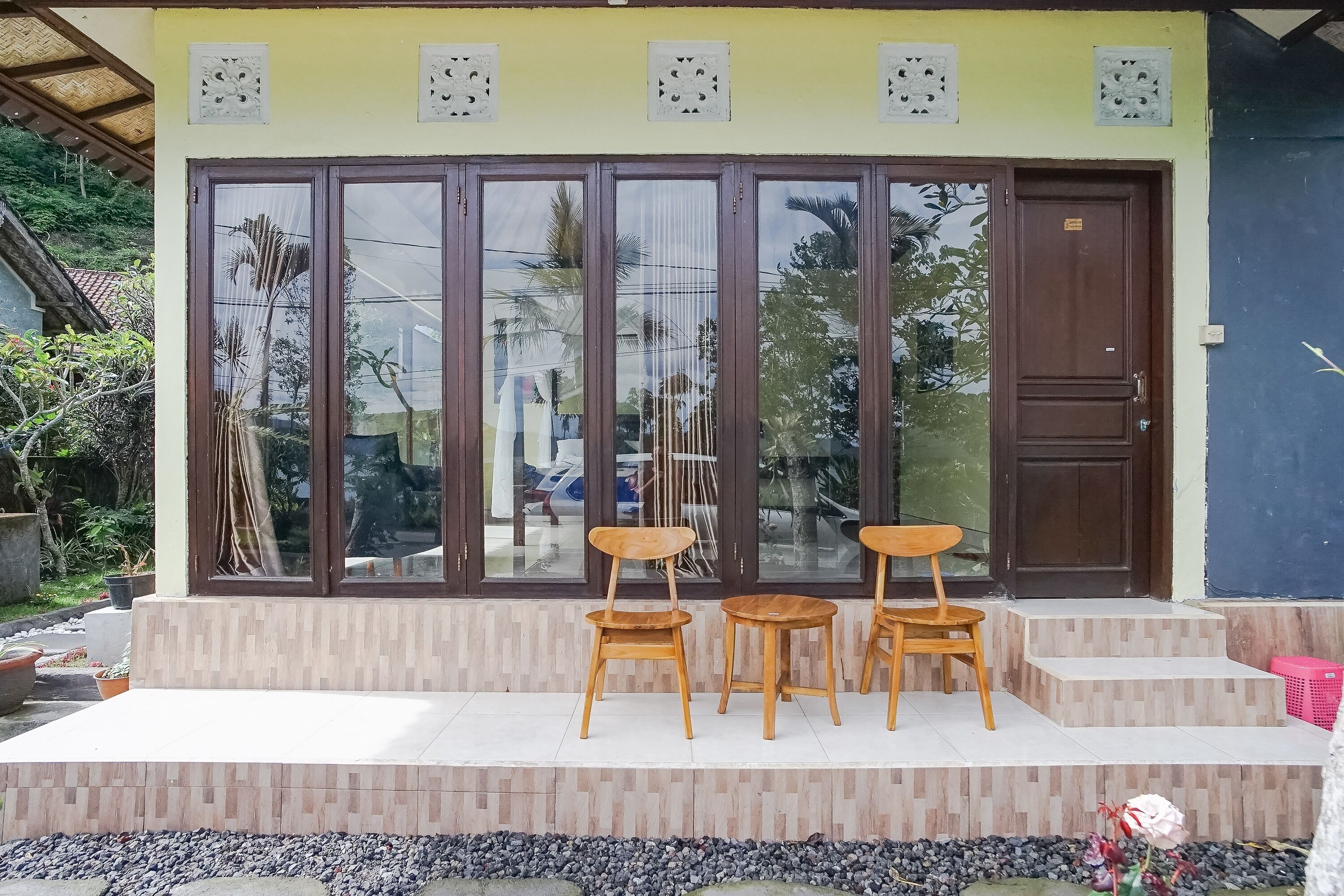 Baruna Lakeside View