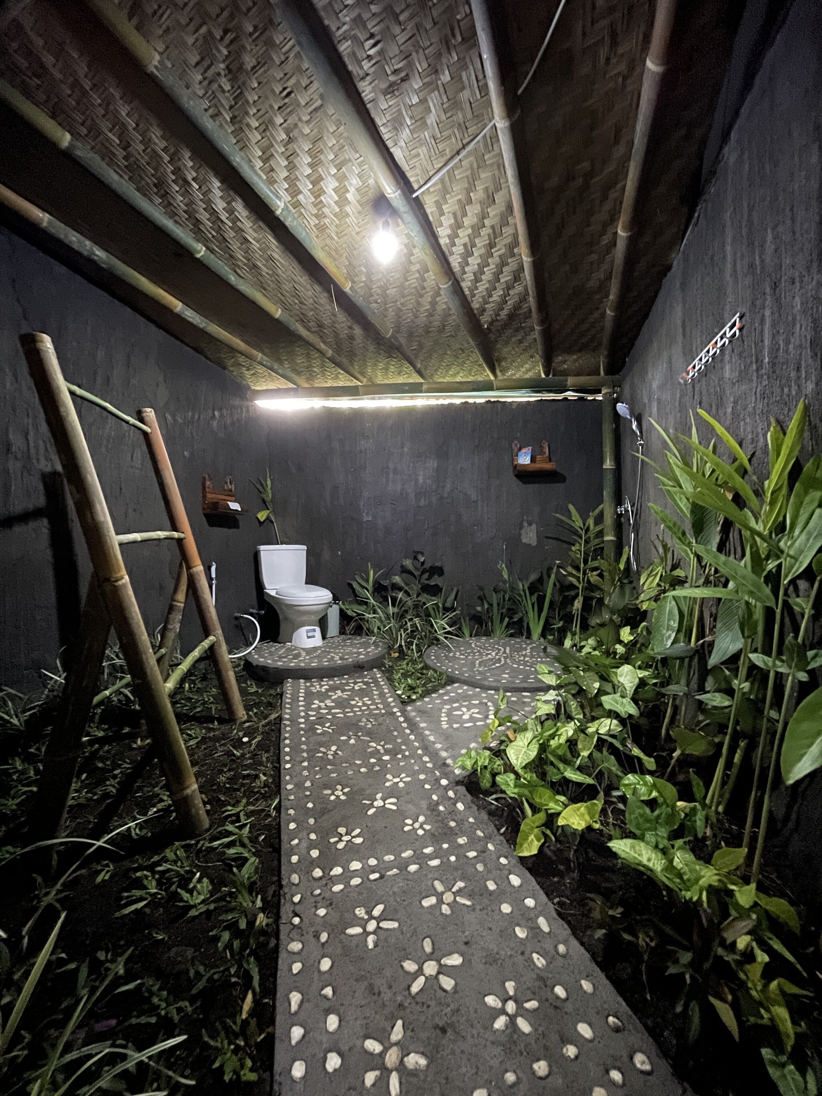 Batur Bamboo Cabin