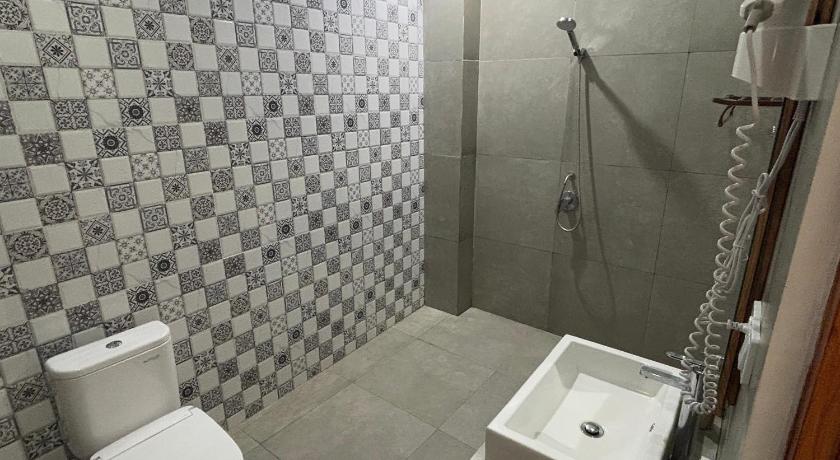 Caldera Hotel & Restaurant