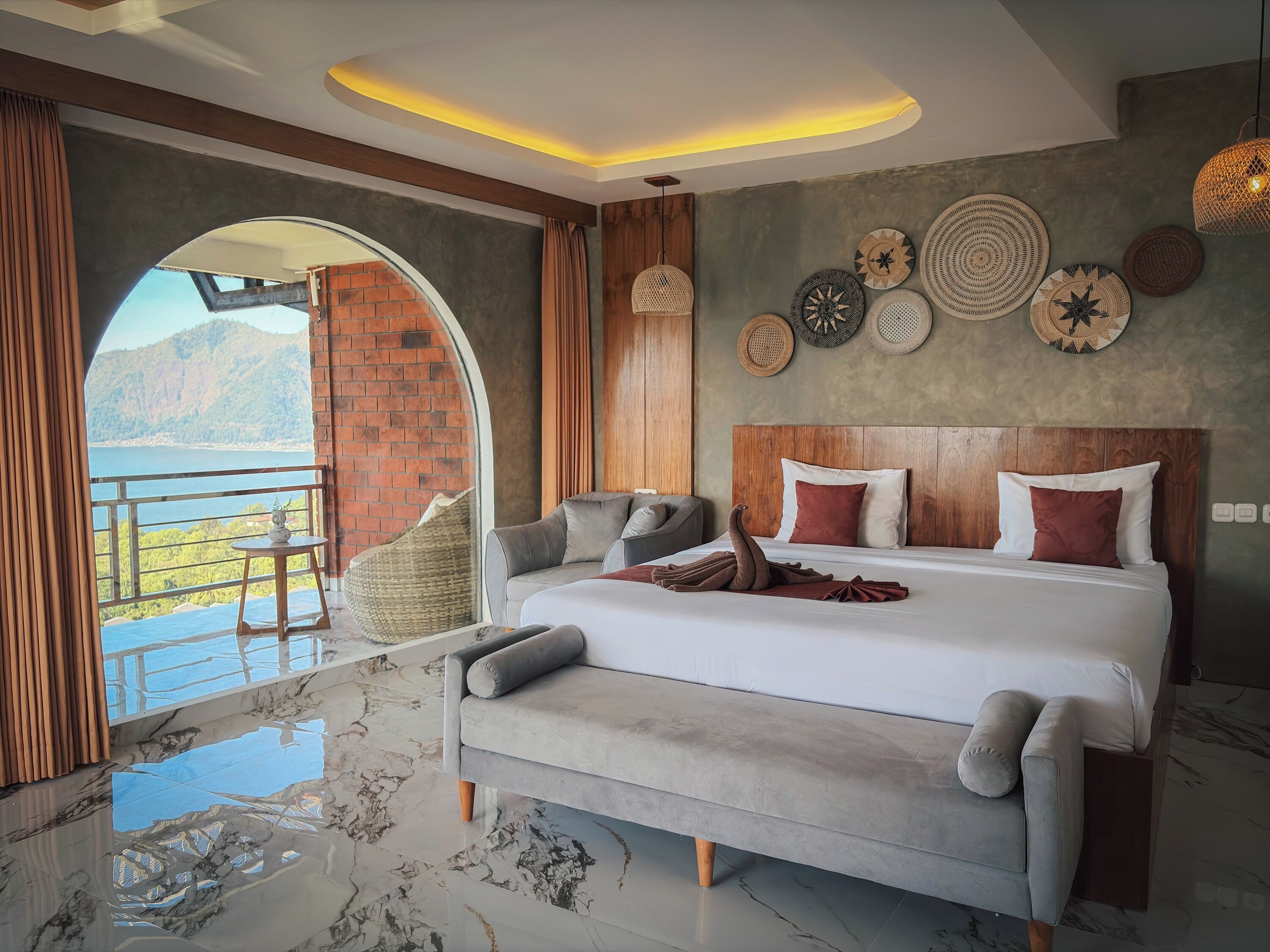 Caldera Hotel & Restaurant