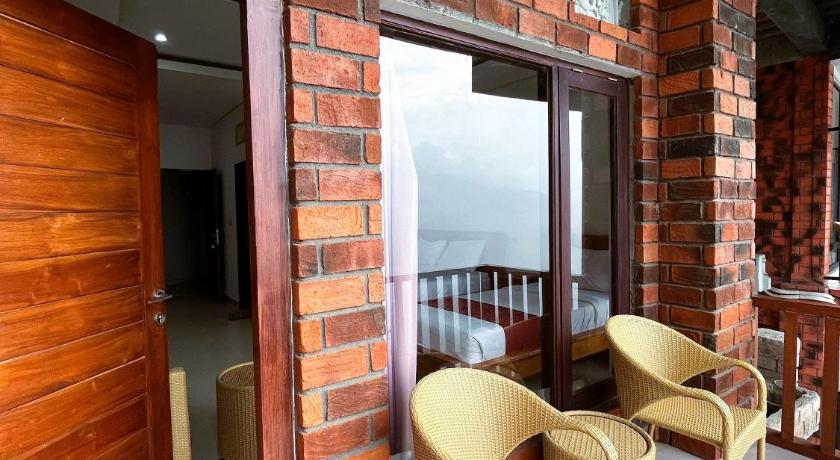 Caldera Hotel & Restaurant