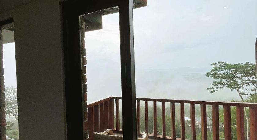 Caldera Hotel & Restaurant