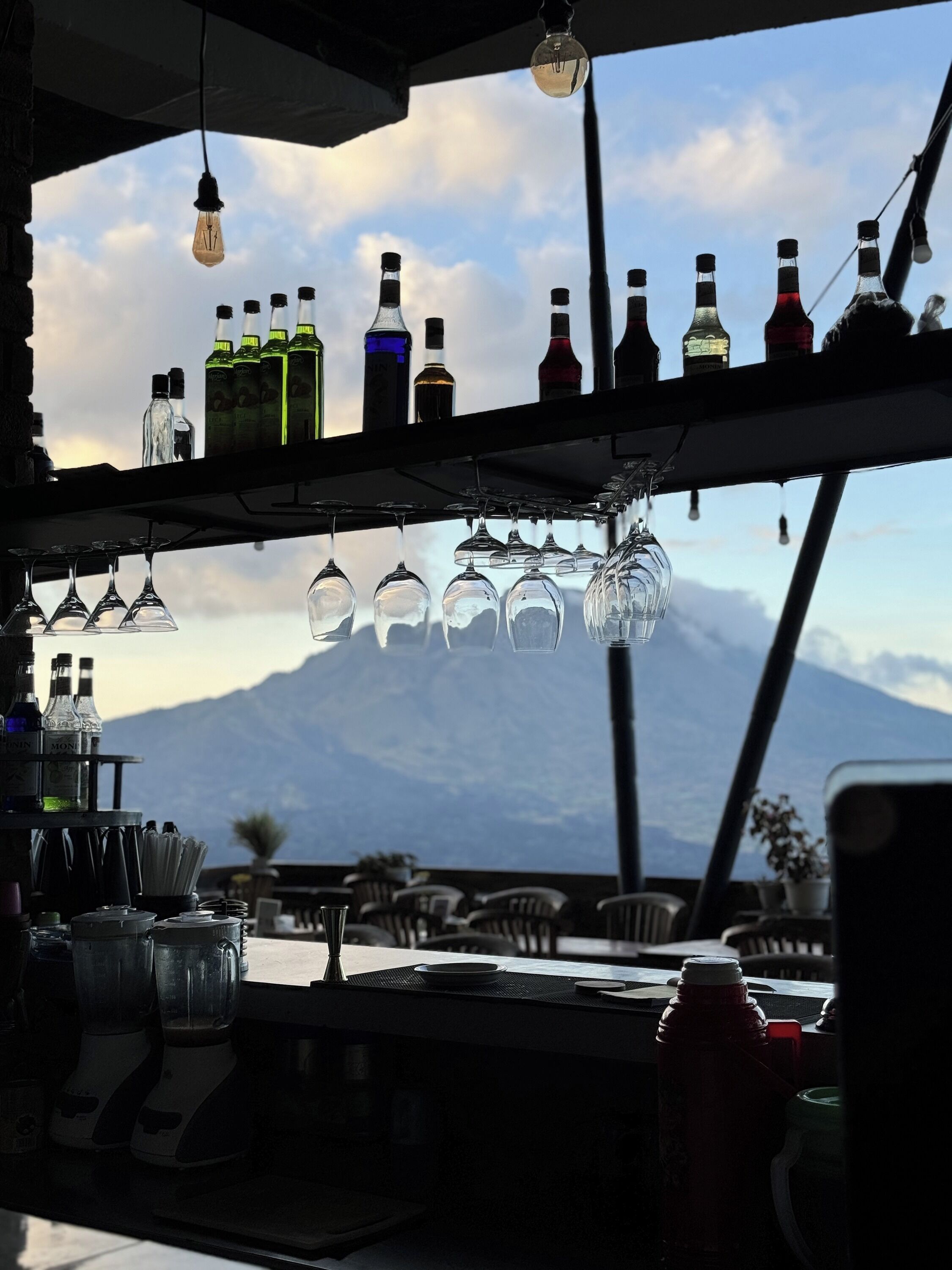 Caldera Hotel & Restaurant