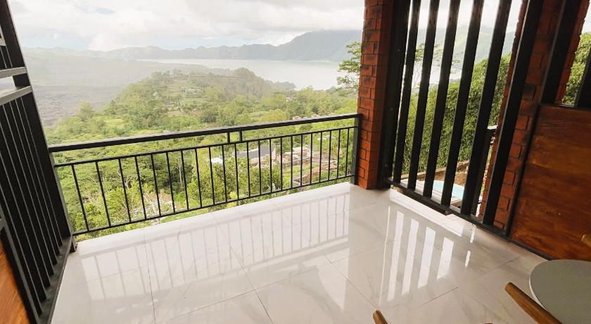 Caldera Hotel & Restaurant