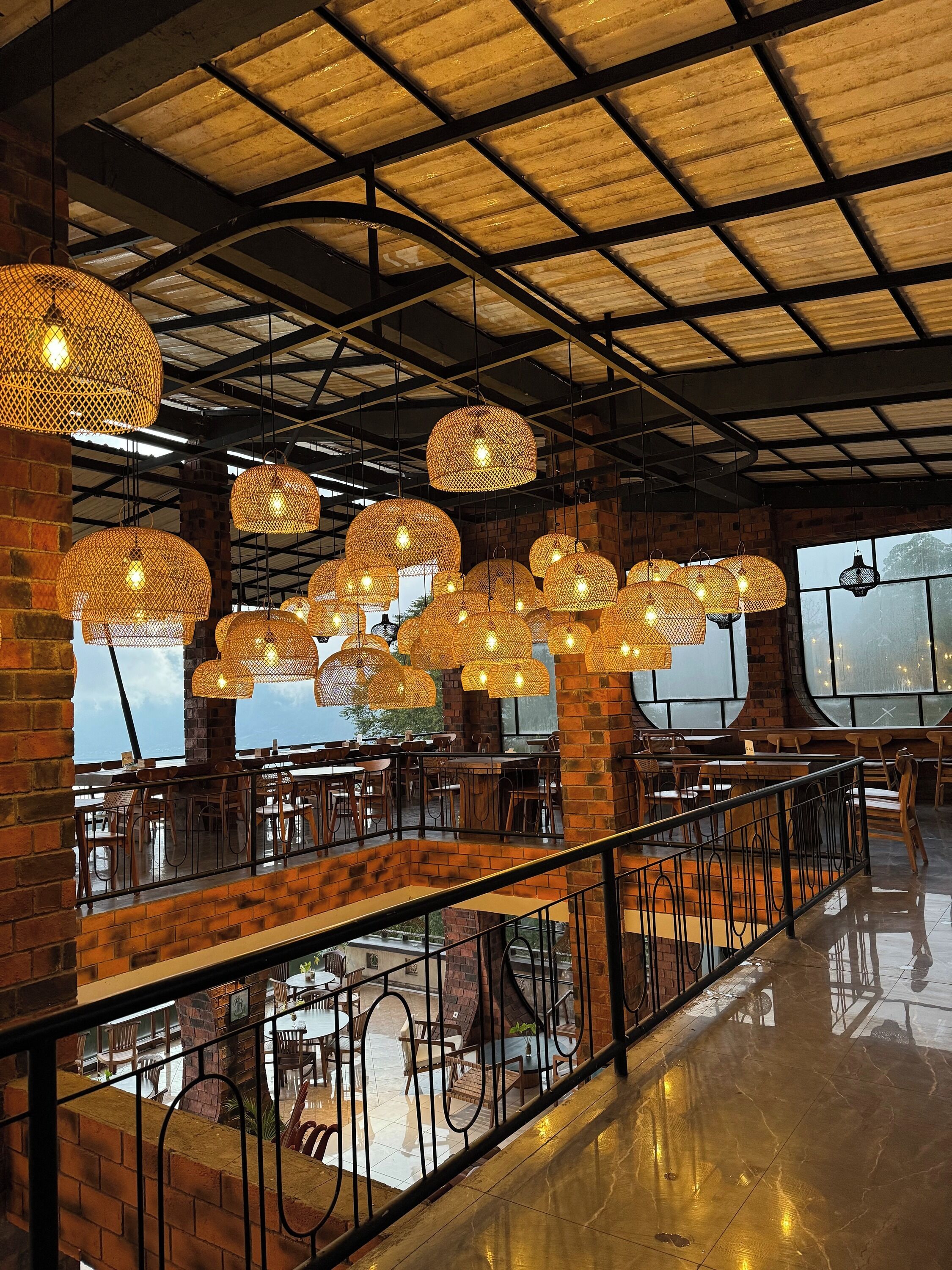 Caldera Hotel & Restaurant