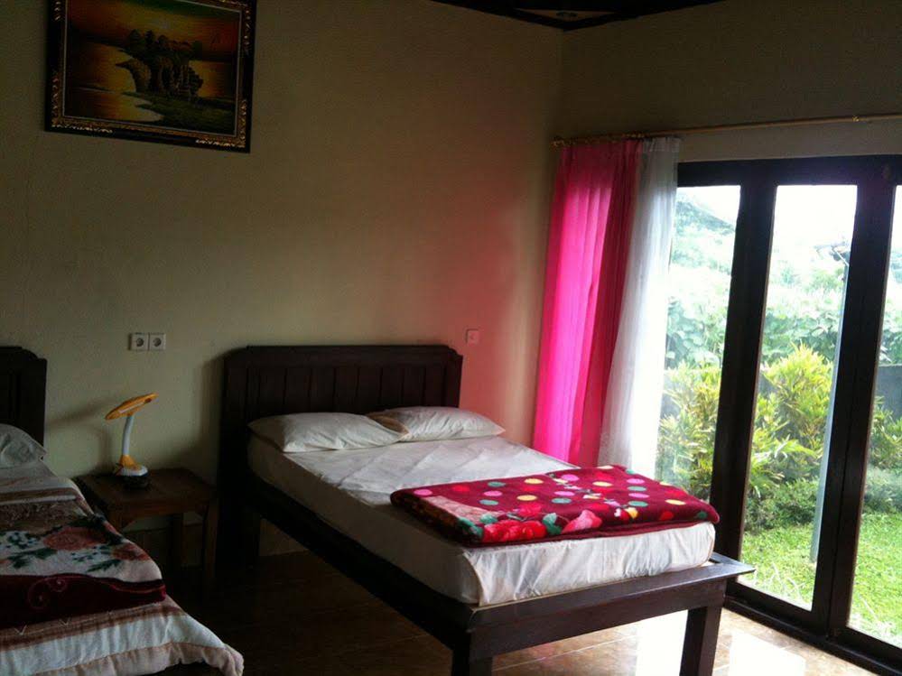 Surya Hotel & Restaurant