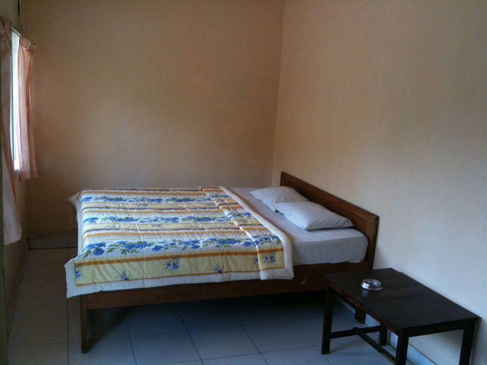Surya Hotel & Restaurant
